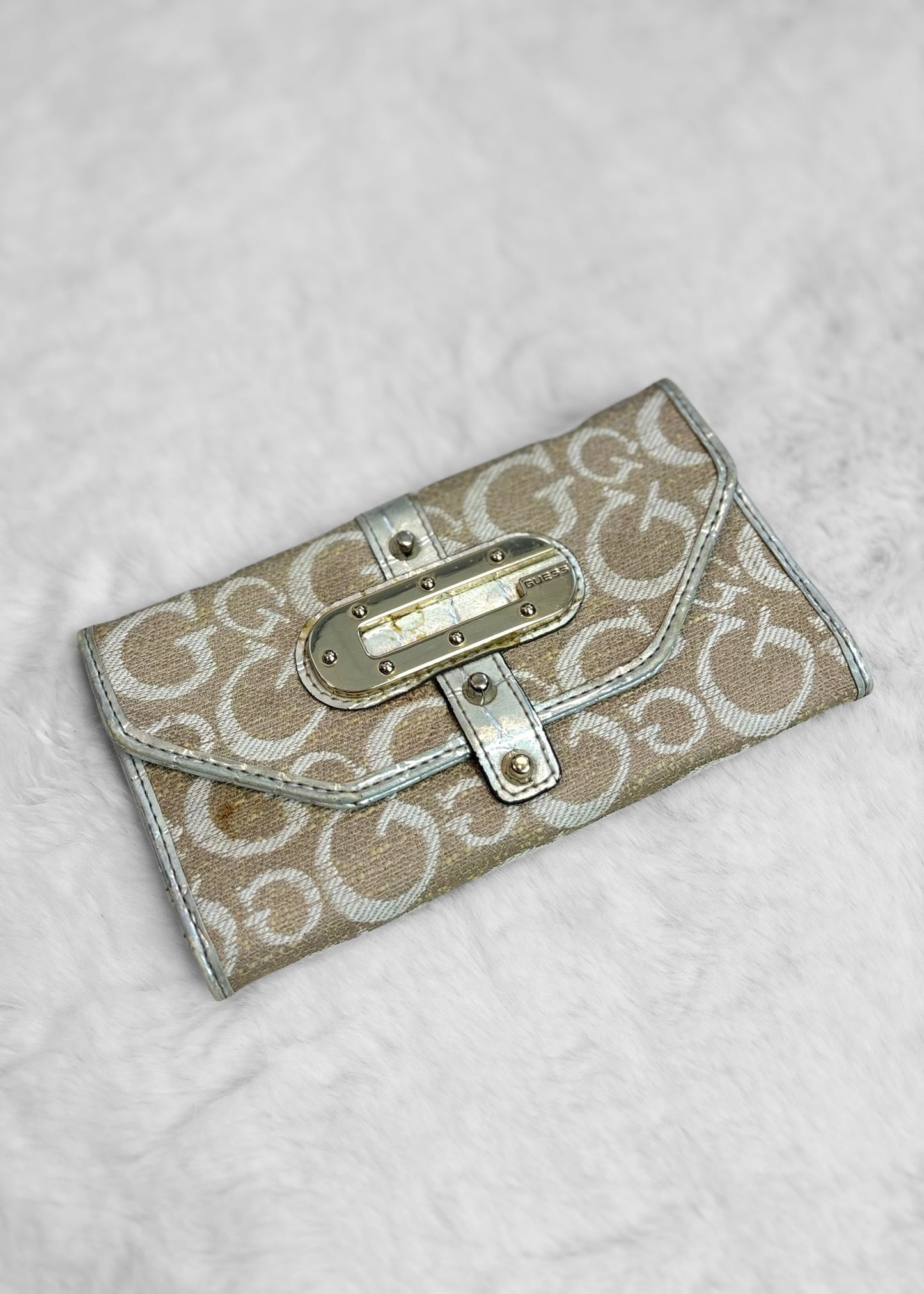 Vintage Guess Wallet