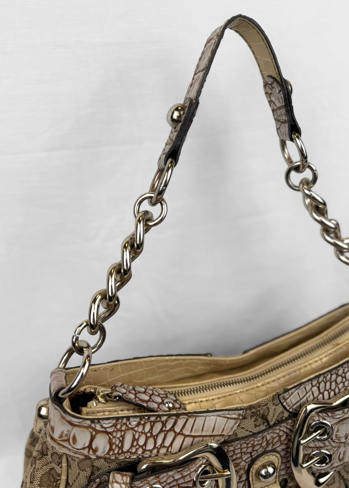 Vintage Guess Bag Cream Croco Belt Detail Silver