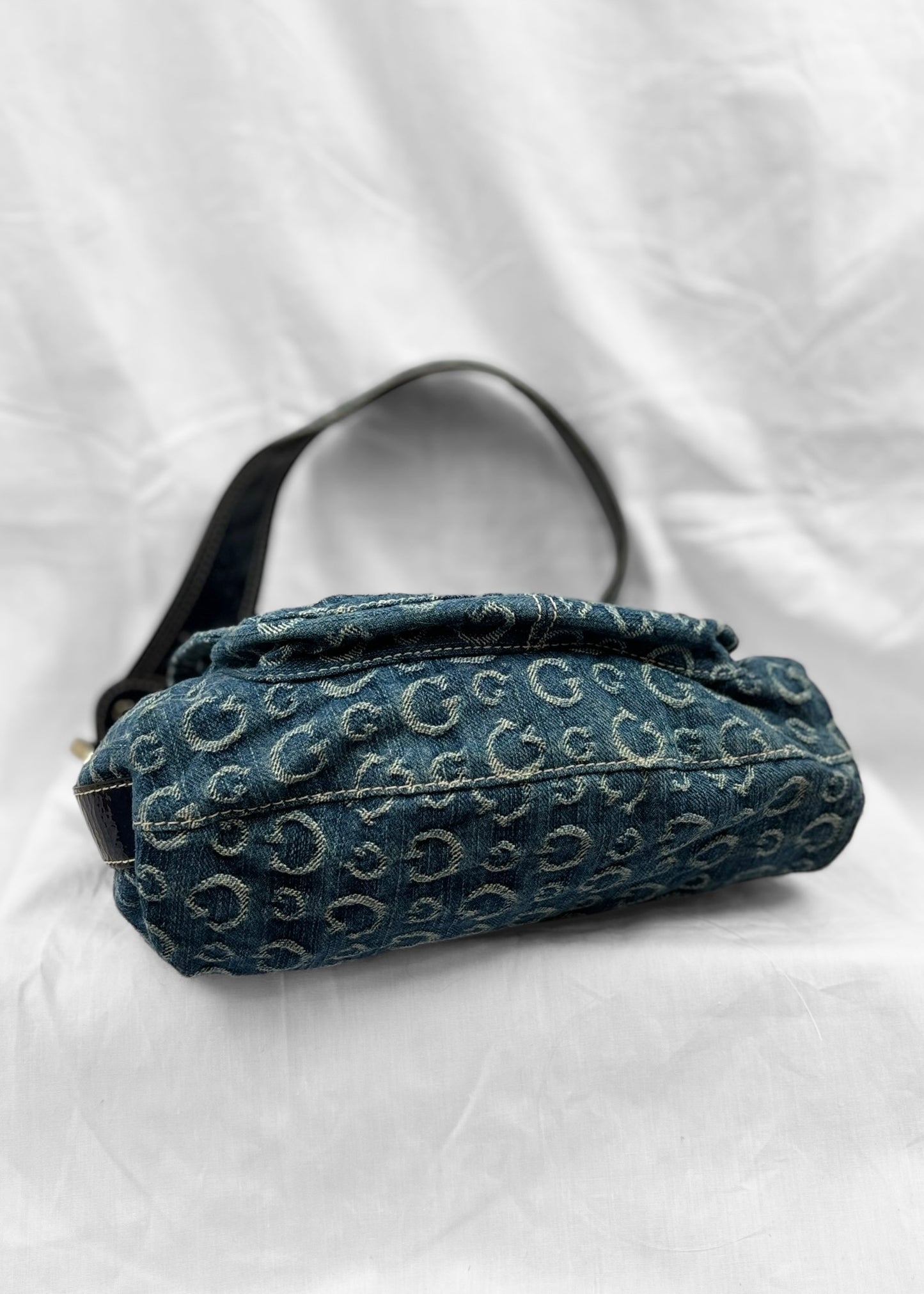 RARE Vintage Guess Bag