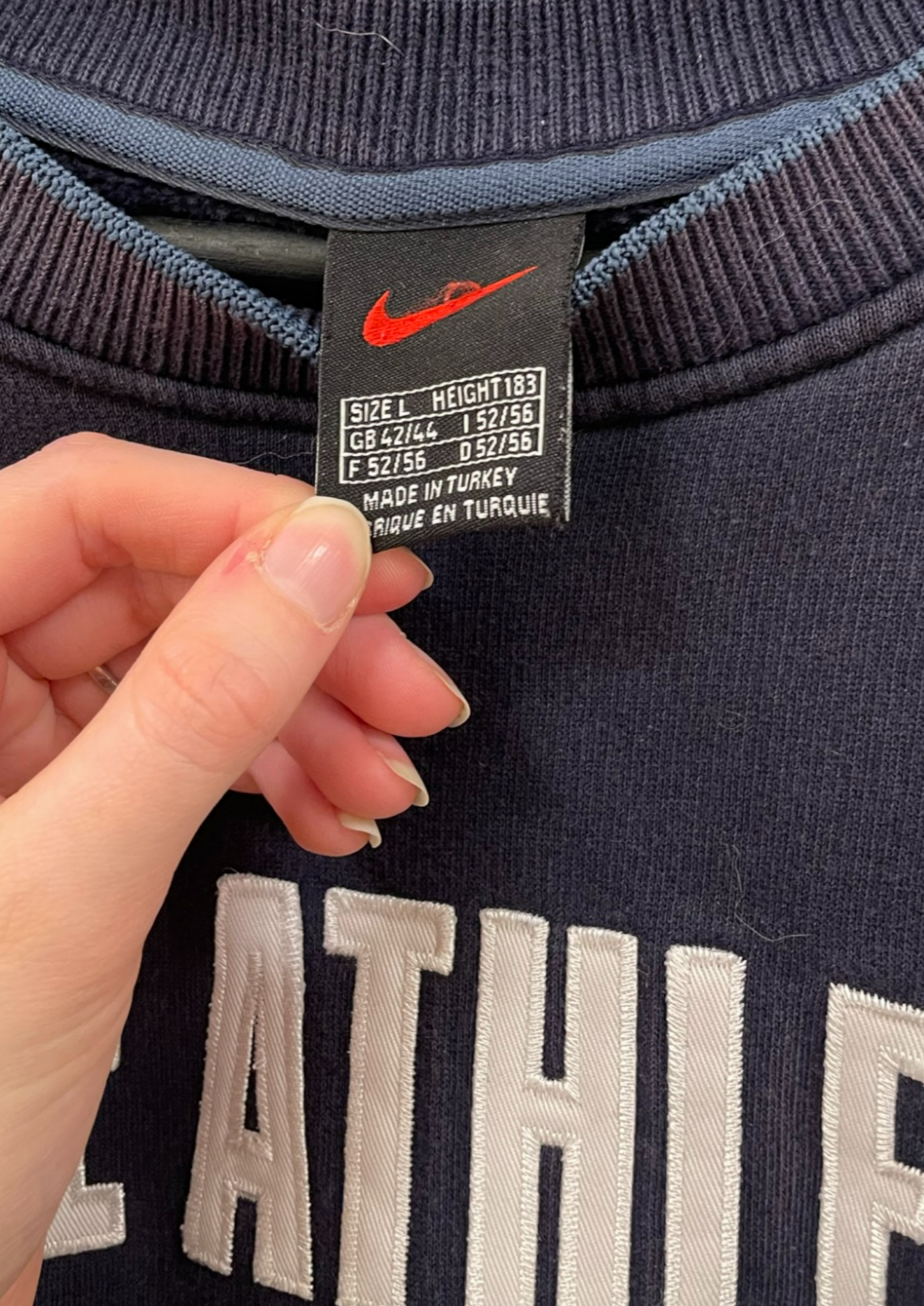 Vintage Nike Sweater L
