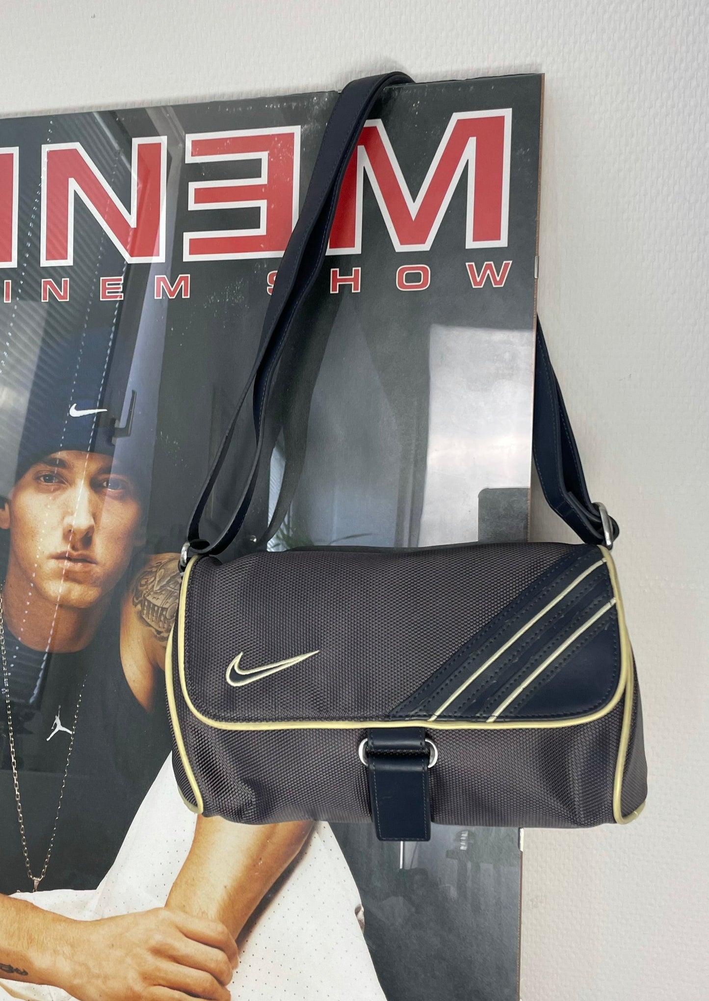 RARE VINTAGE NIKE BAG
