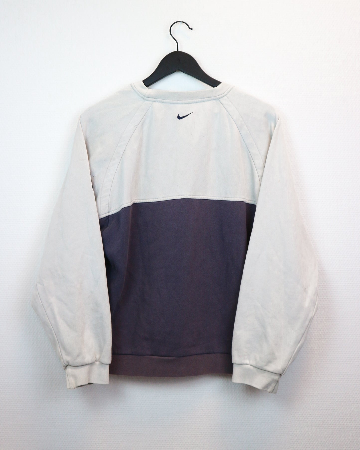 RARE Nike Sweater S