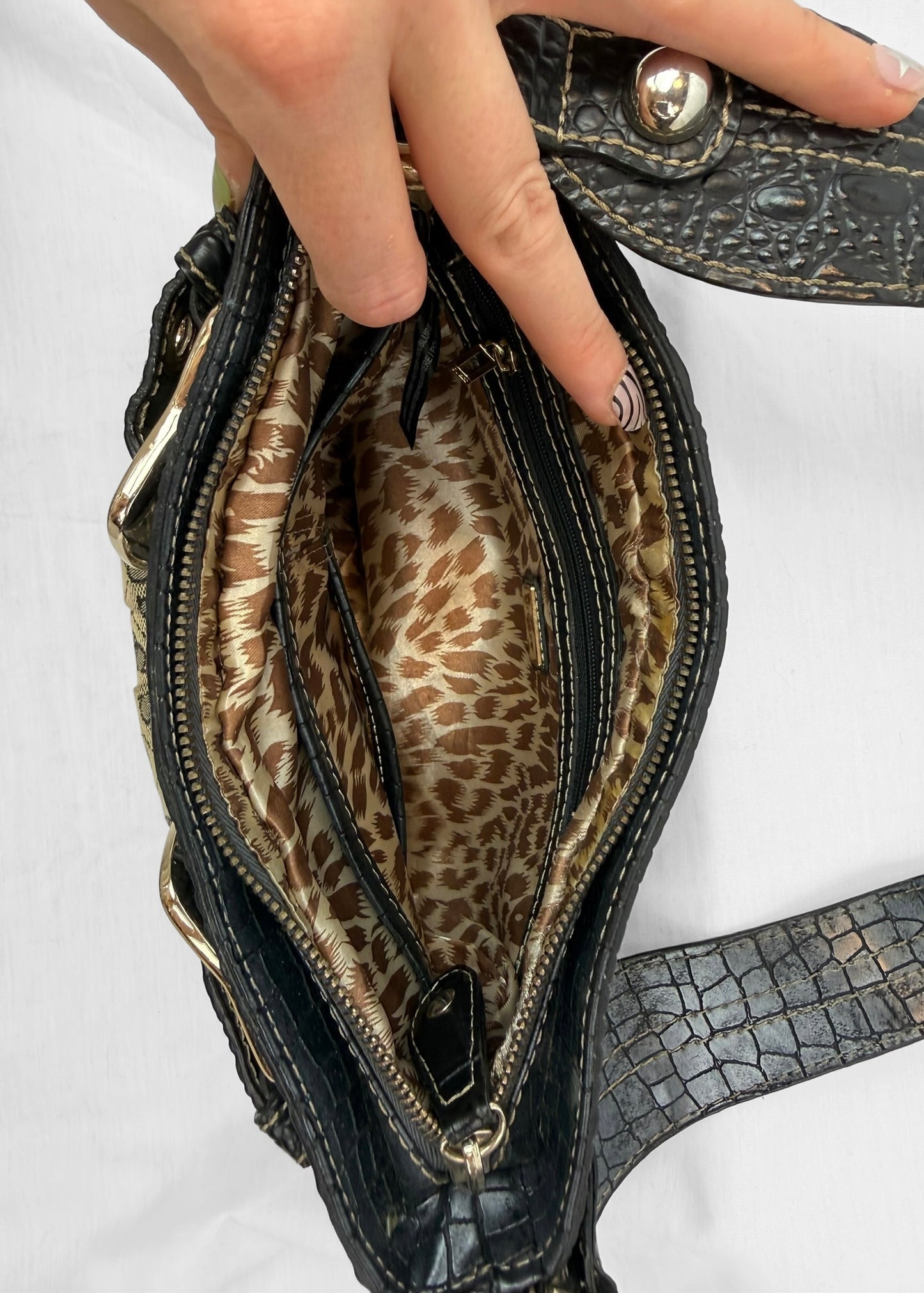 Vintage Guess Bag Black Monogram Buckle G