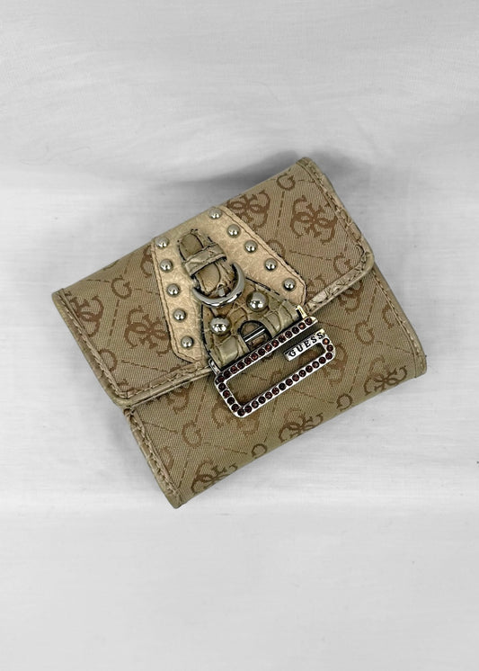Vintage Guess Wallet in Beige