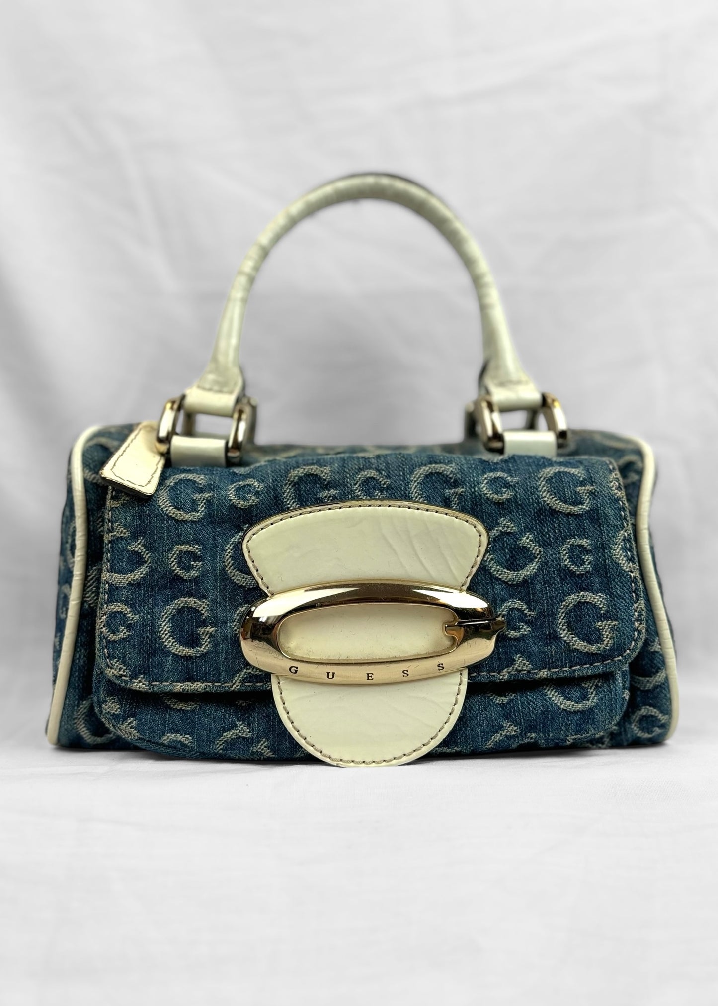 Ultra Rare Guess Bag