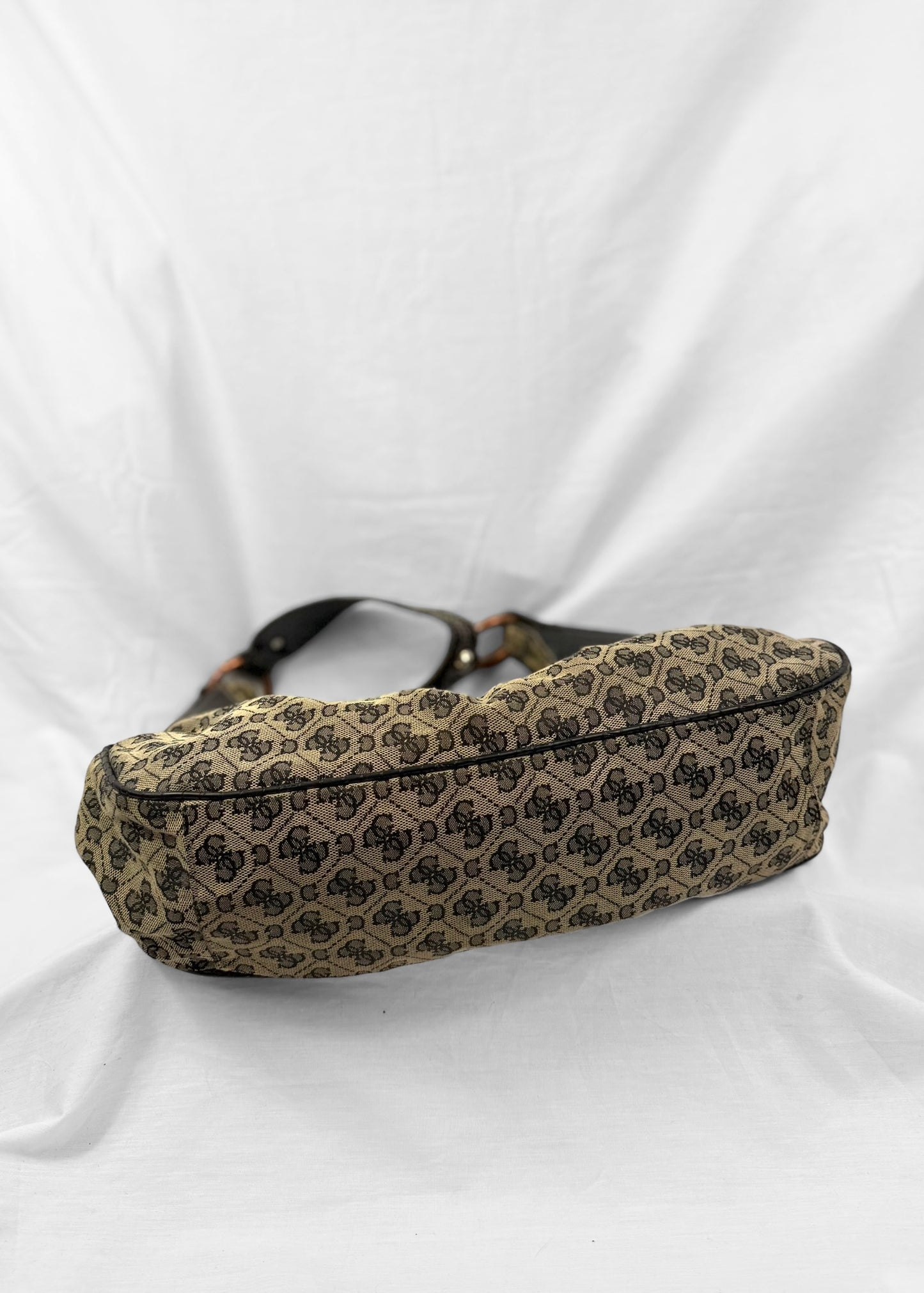 Rare Vintage Guess Y2K Shoulderbag in Croco Black Monogram G Buckle