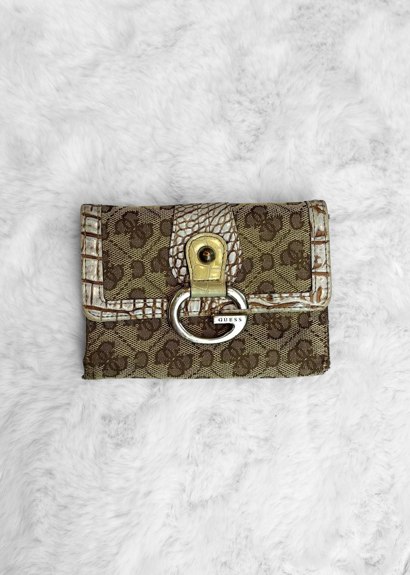 Vintage Guess Wallet