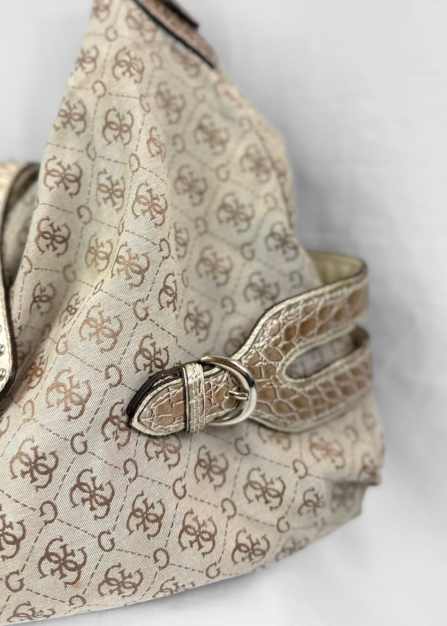 Vintage Guess Bag in Cream with Studs