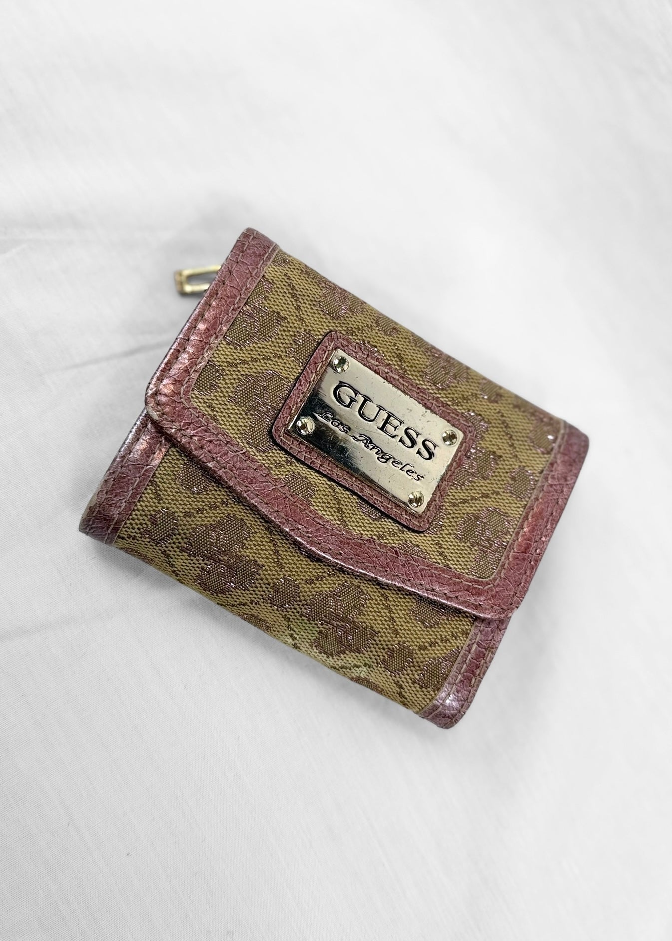 Vintage Guess Wallet in Metallic Purple