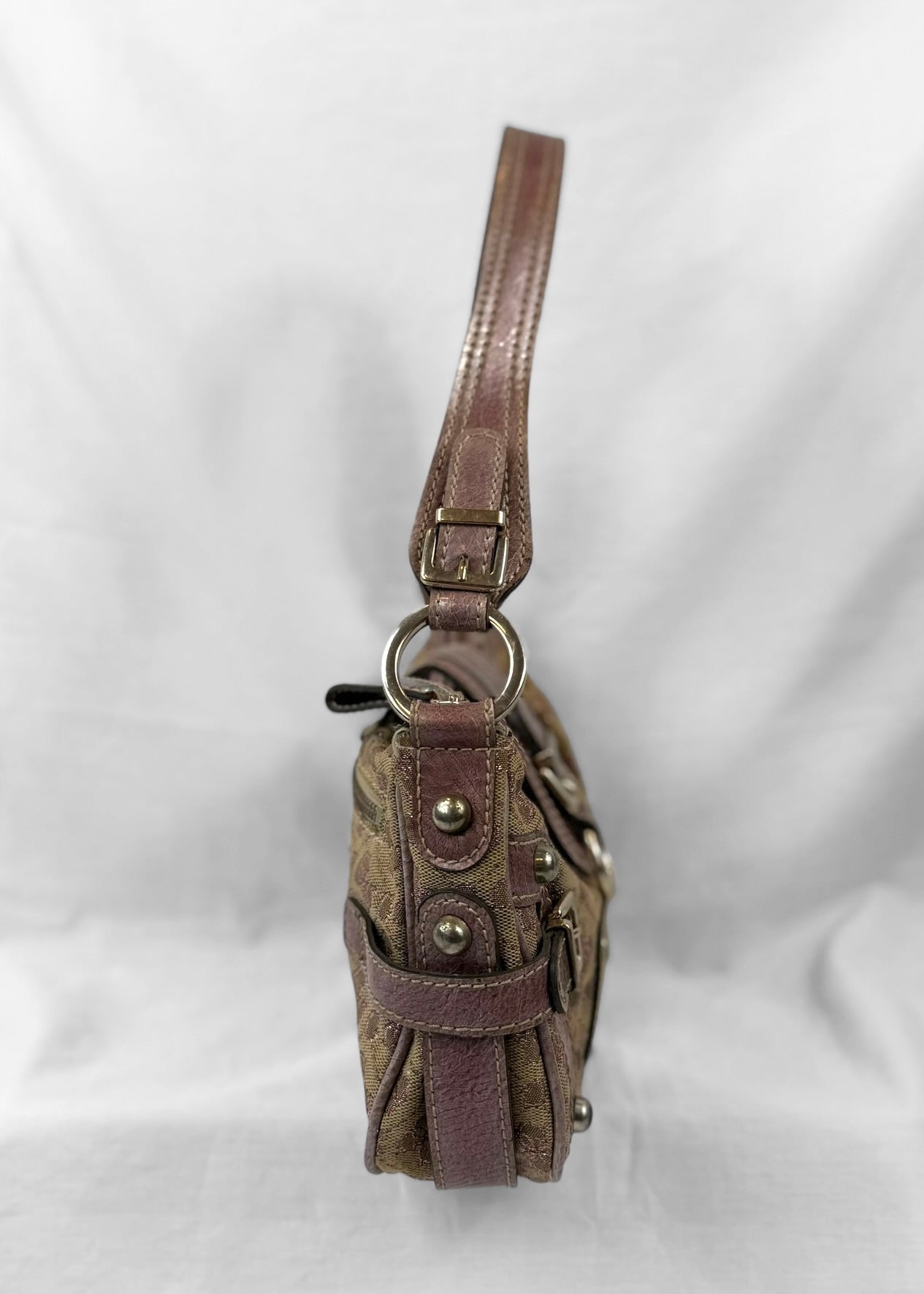 Vintage Guess Shoulderbag in Metallic Purple