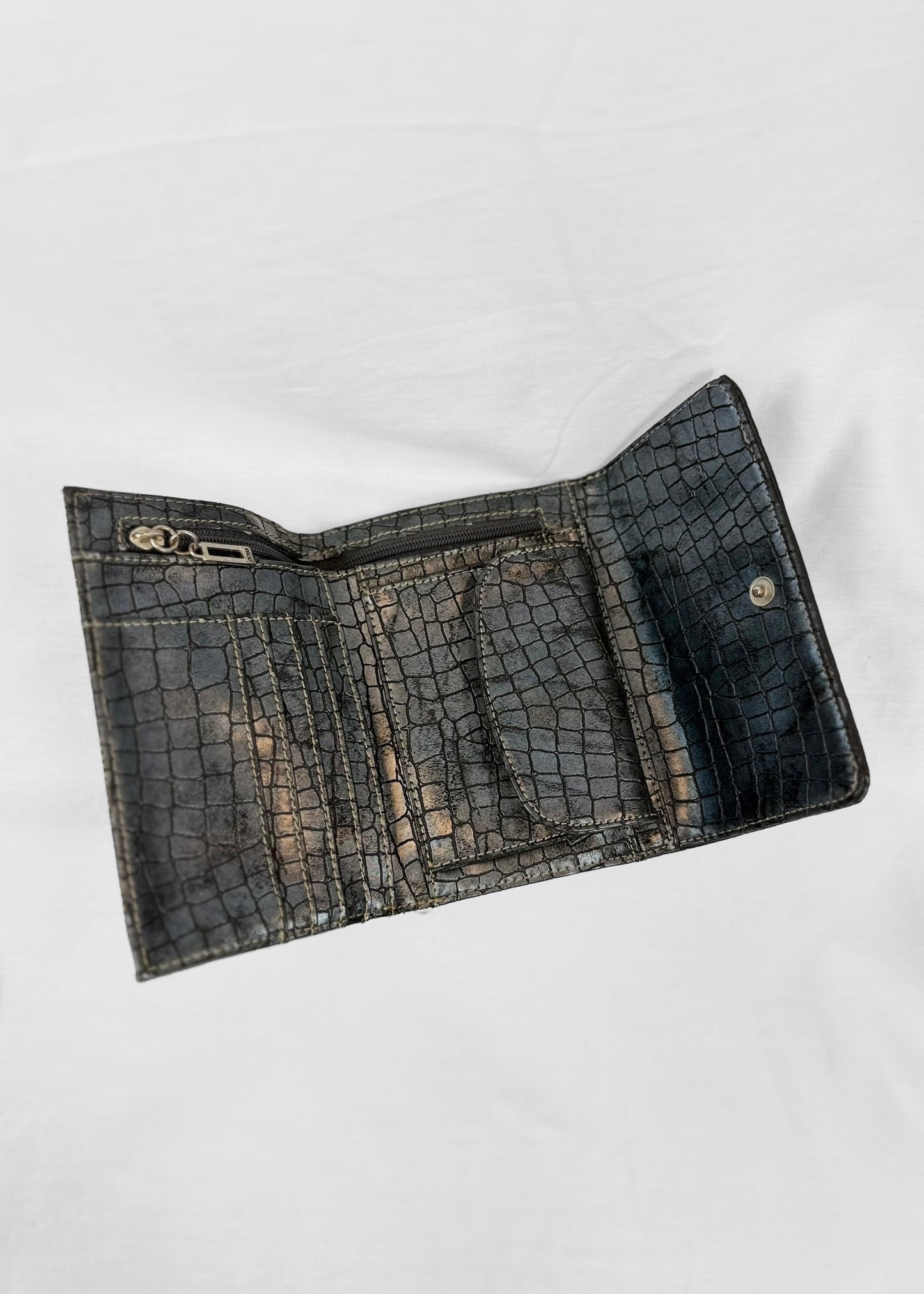 Vintage Guess Wallet in Black Monogram G Buckle