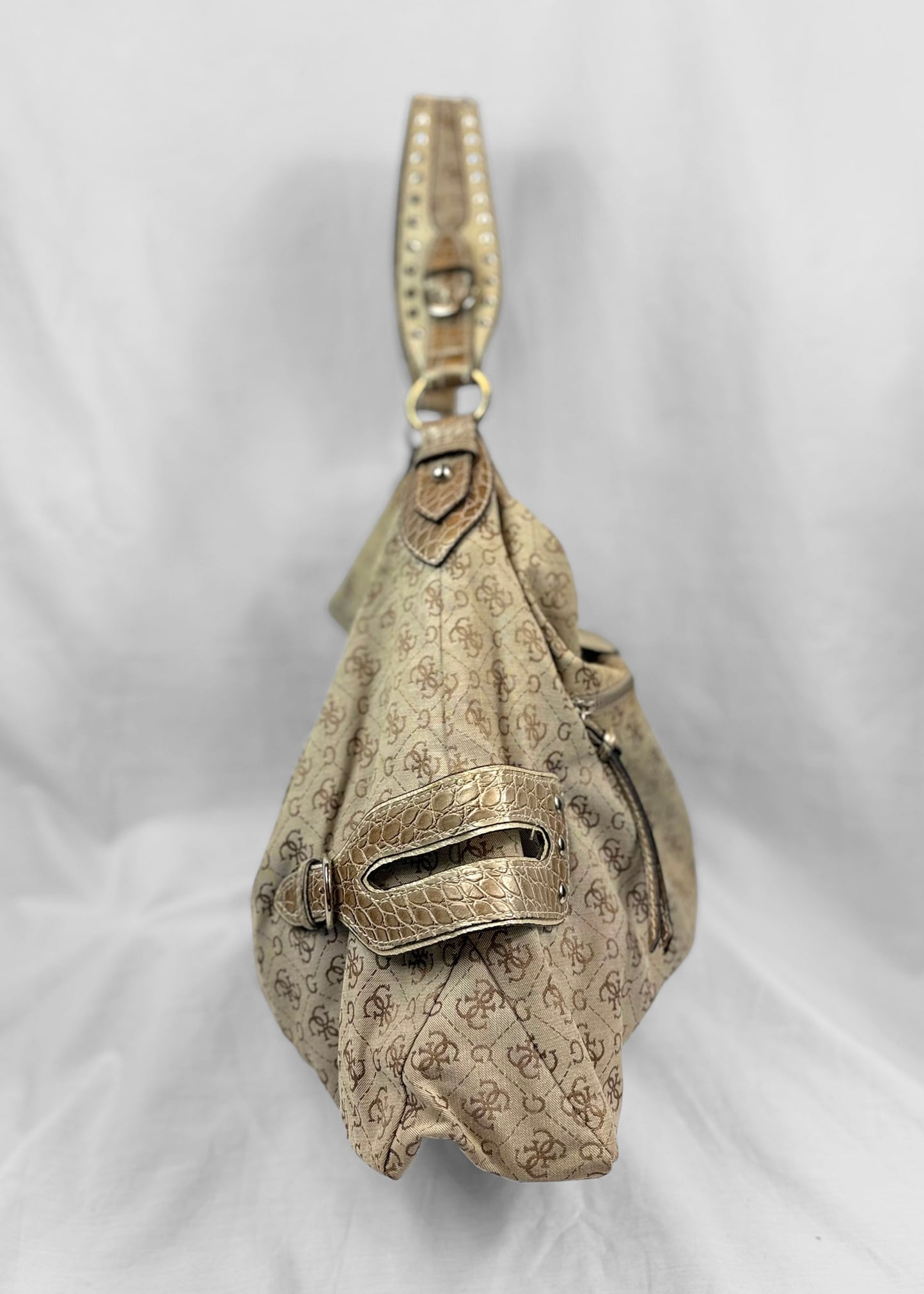 Vintage Guess Bag in Cream with Studs
