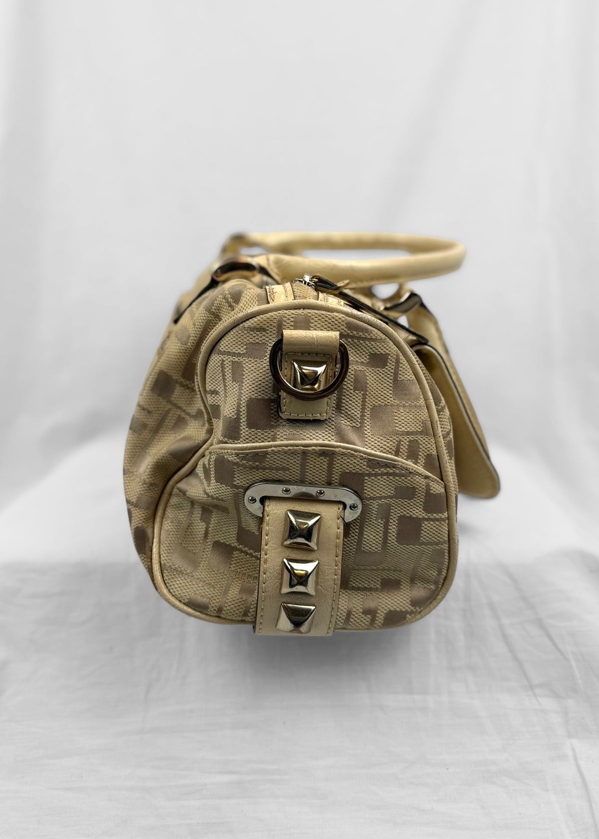 Vintage Guess 00s Bag Studded in Cream Silver Monogram