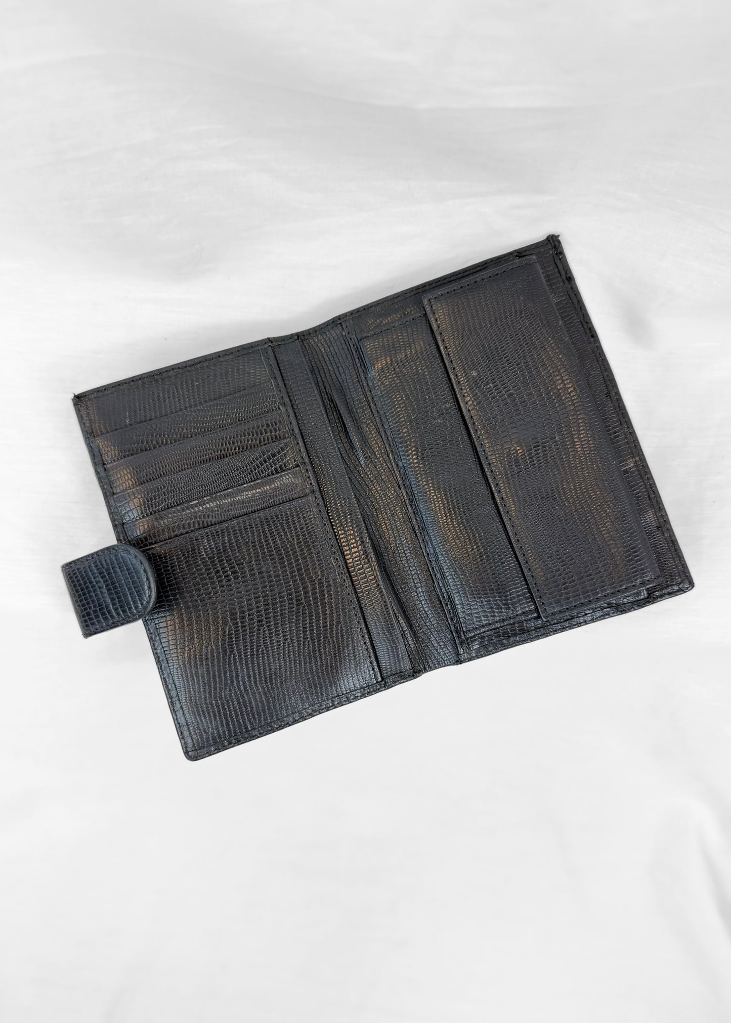 Vintage Guess Wallet in Black Monogram Silver