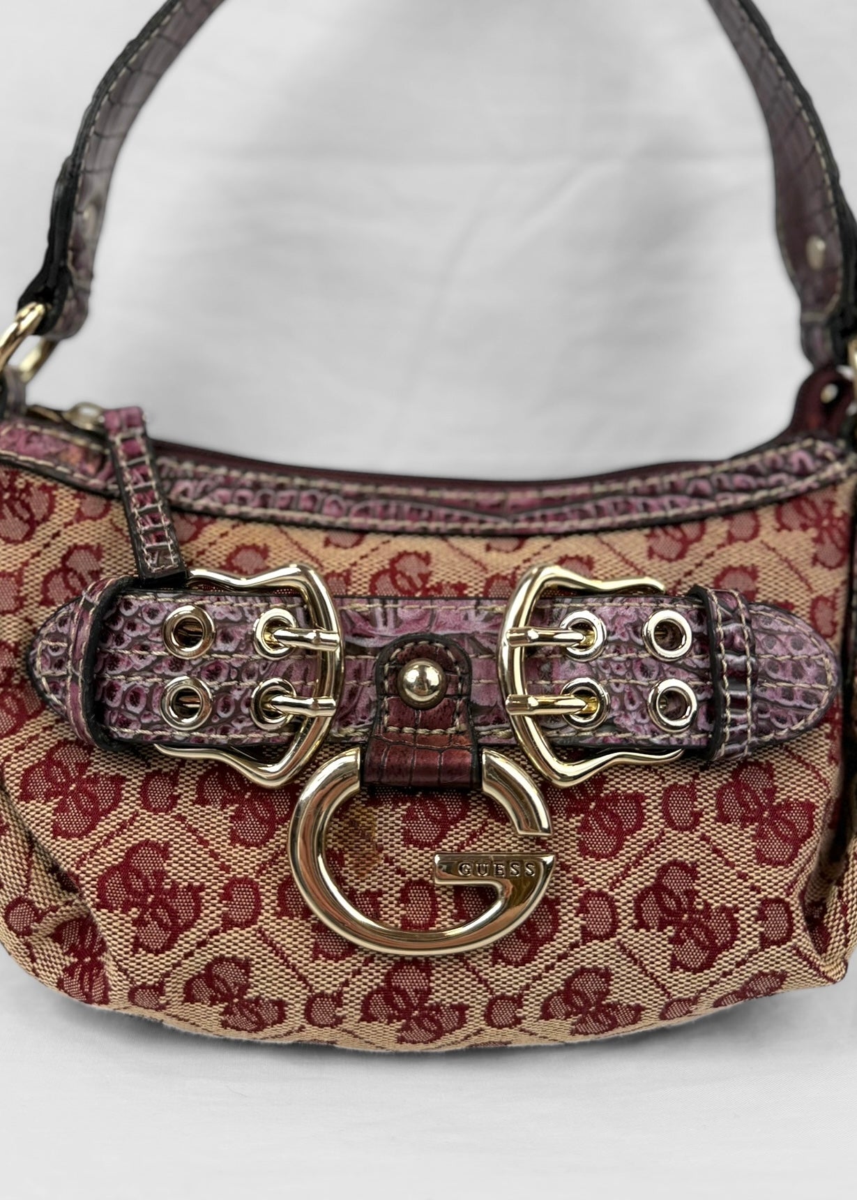 Vintage Rare Guess Bag in Purple/Red with Buckle G