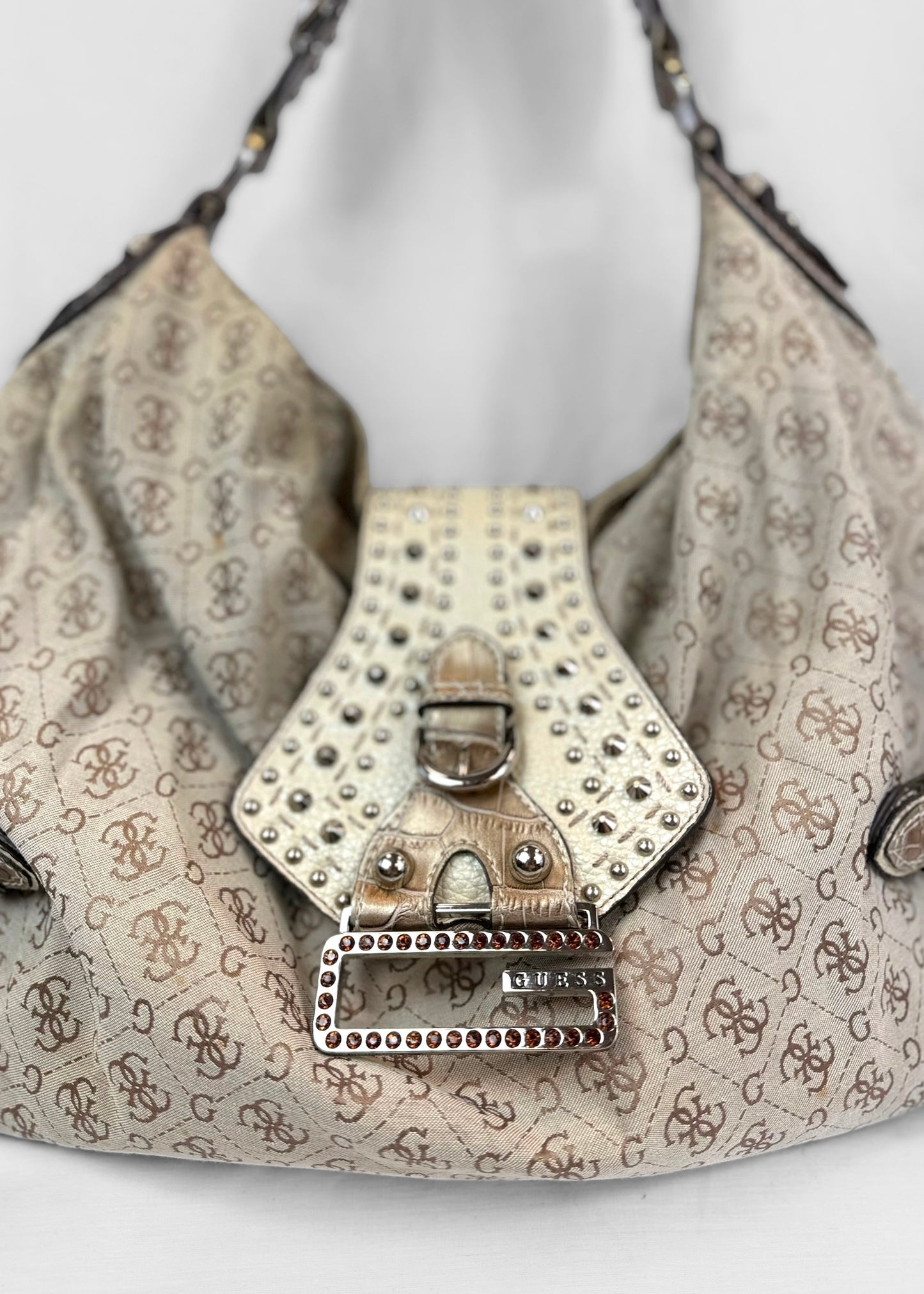 Vintage Guess Bag in Cream with Studs
