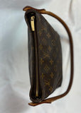 Louis Vuitton Bag Looping MM