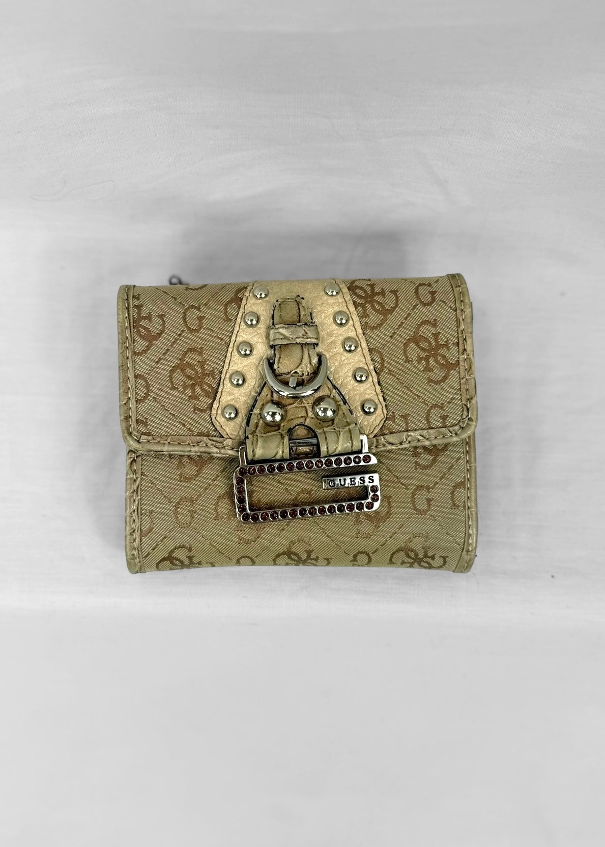 Vintage Guess Wallet in Beige