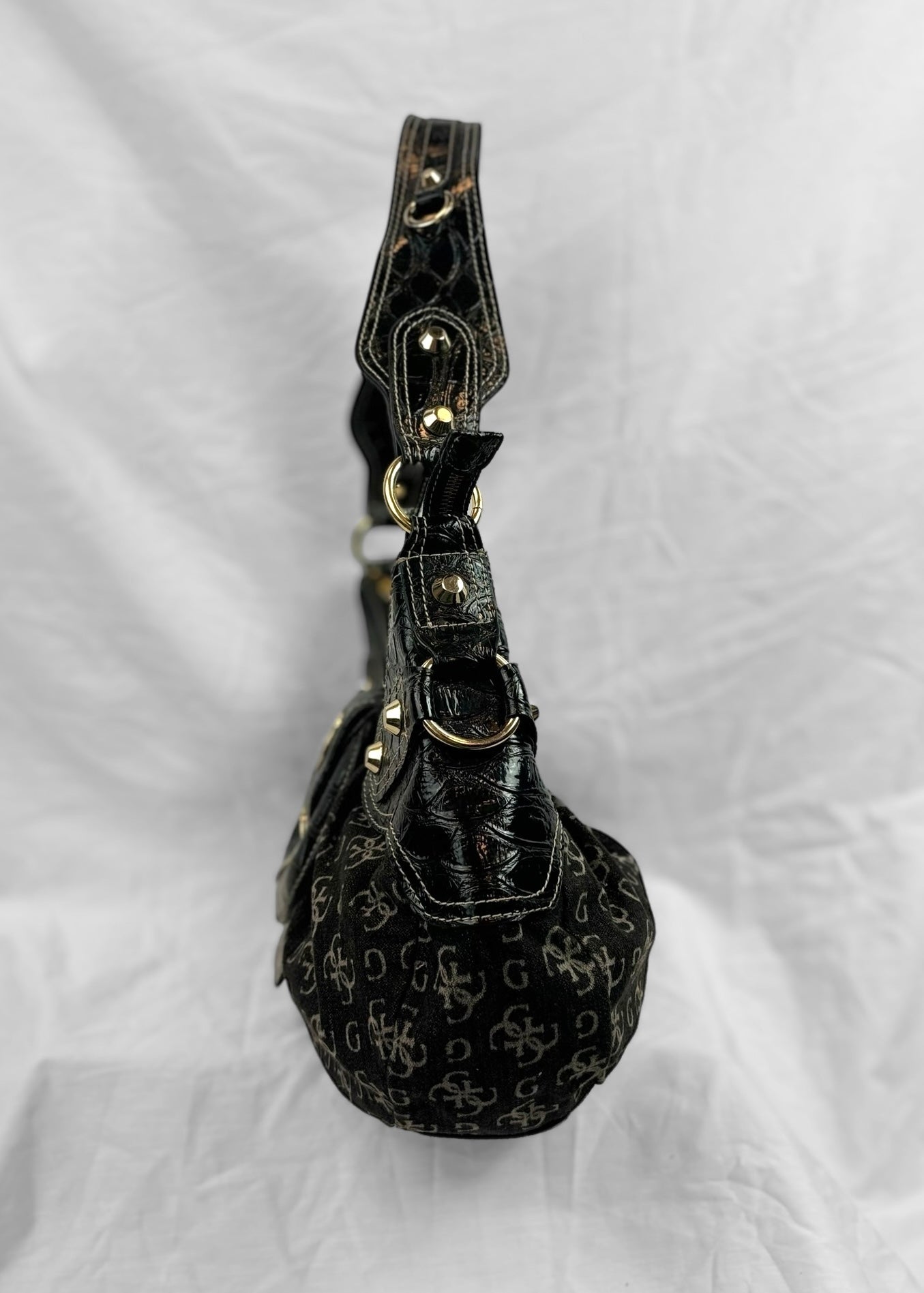 ULTRA RARE VINTAGE GUESS BAG