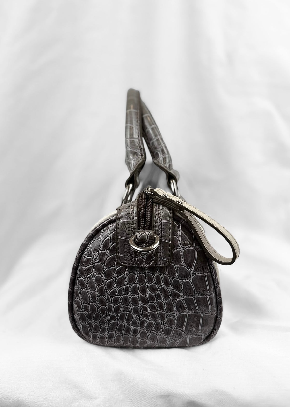 Guess Bag Croco Purple White Cream Bowling