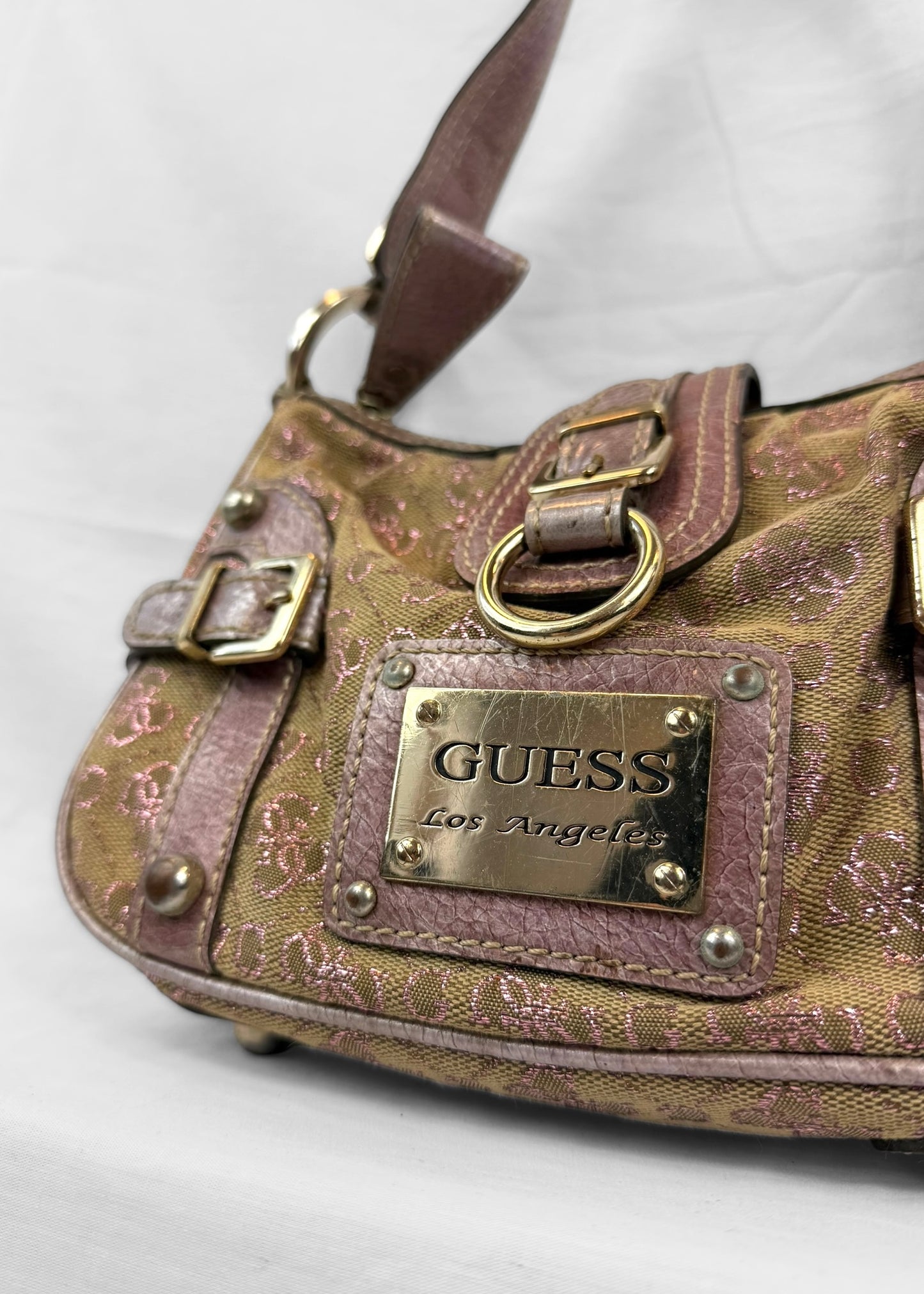 Vintage Guess Shoulderbag in Metallic Purple