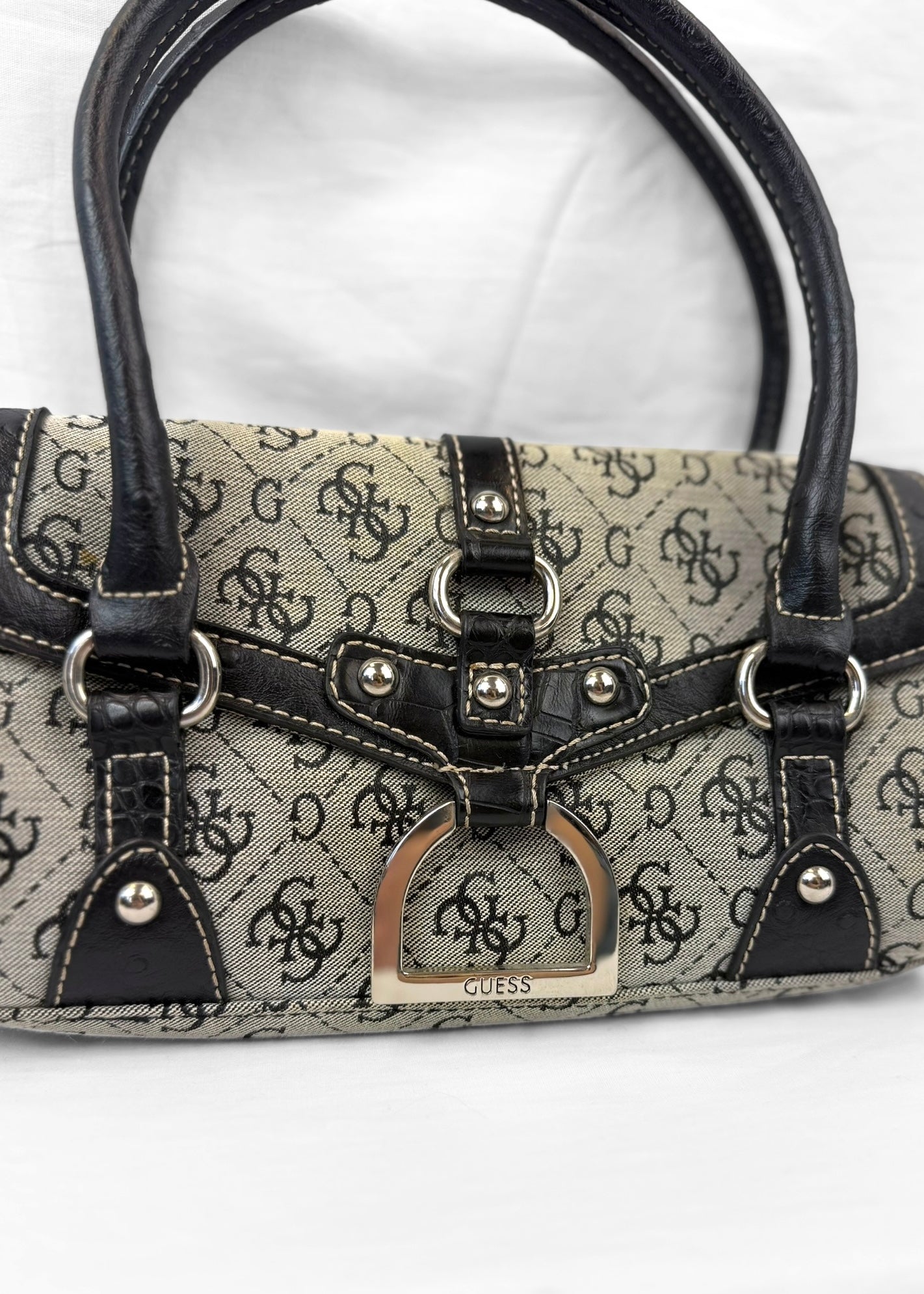 Guess Bag