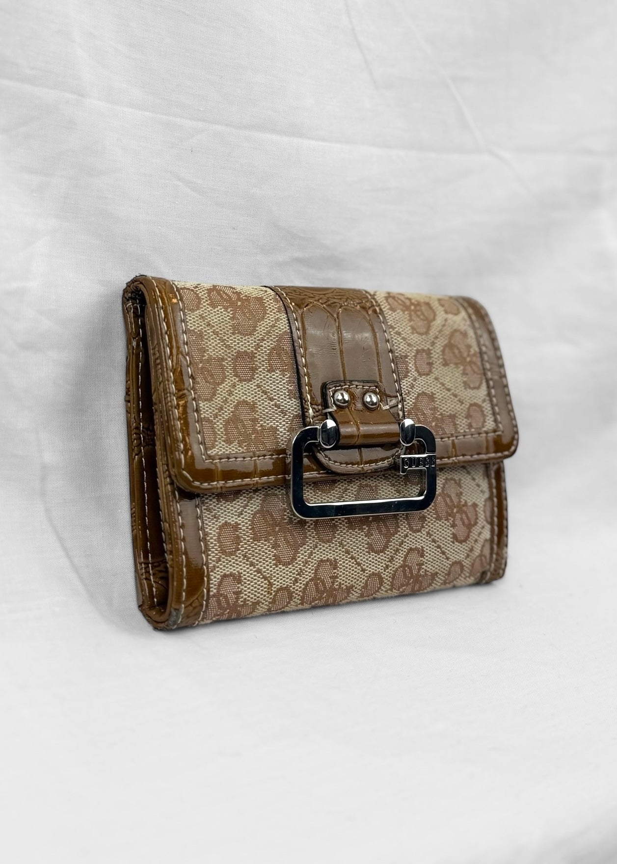 Vintage Guess Wallet