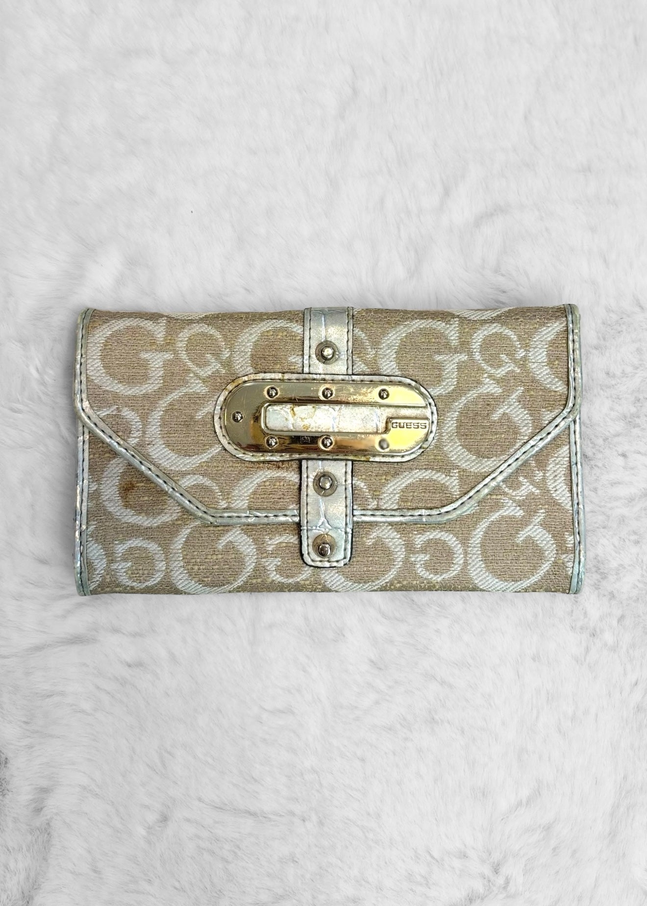 Vintage Guess Wallet