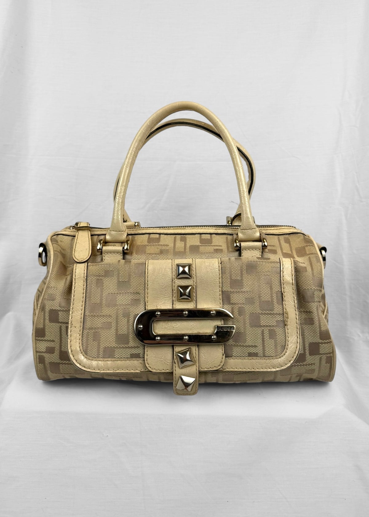 Vintage Guess 00s Bag Studded in Cream Silver Monogram