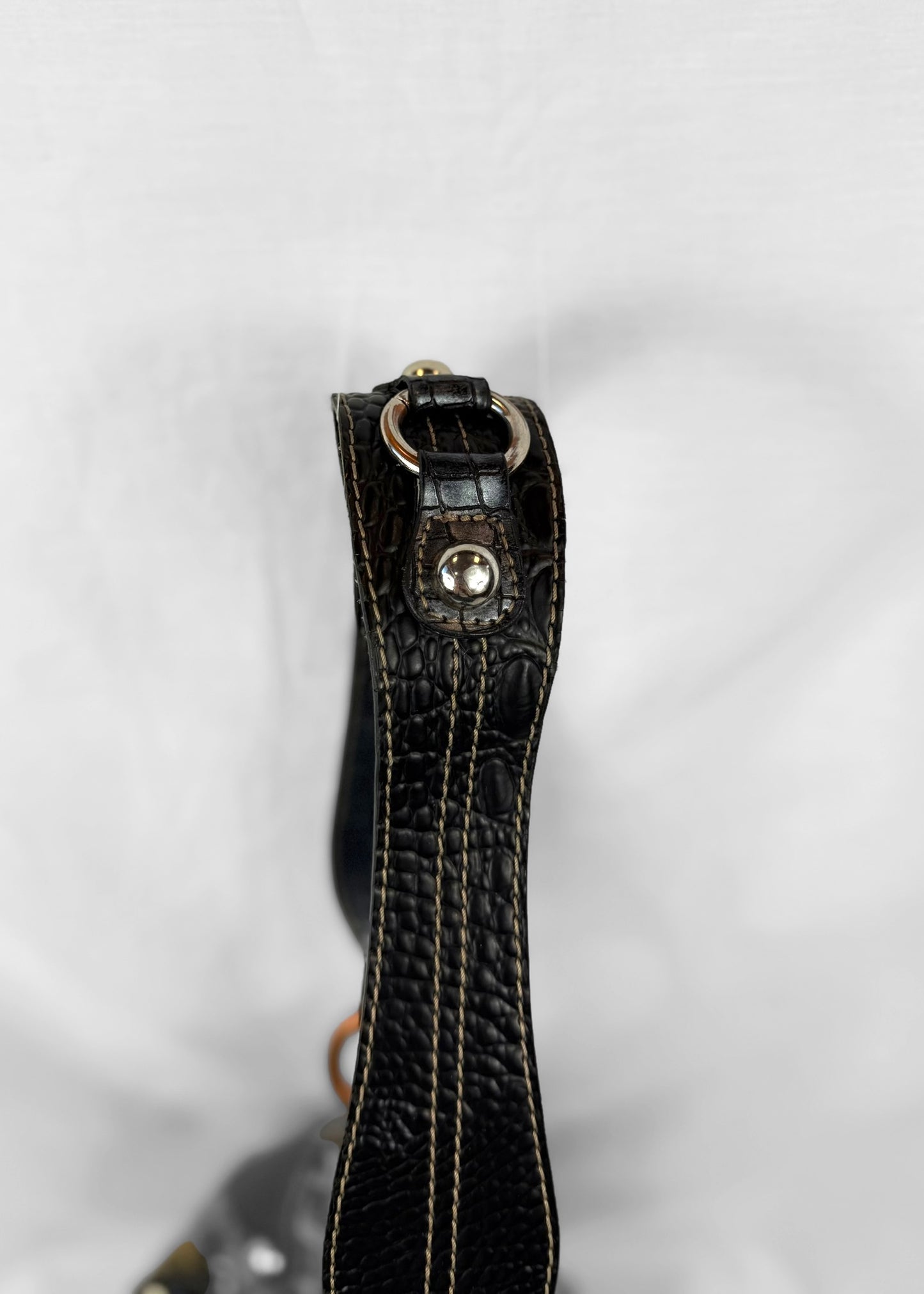Rare Vintage Guess Y2K Shoulderbag in Croco Black Monogram G Buckle