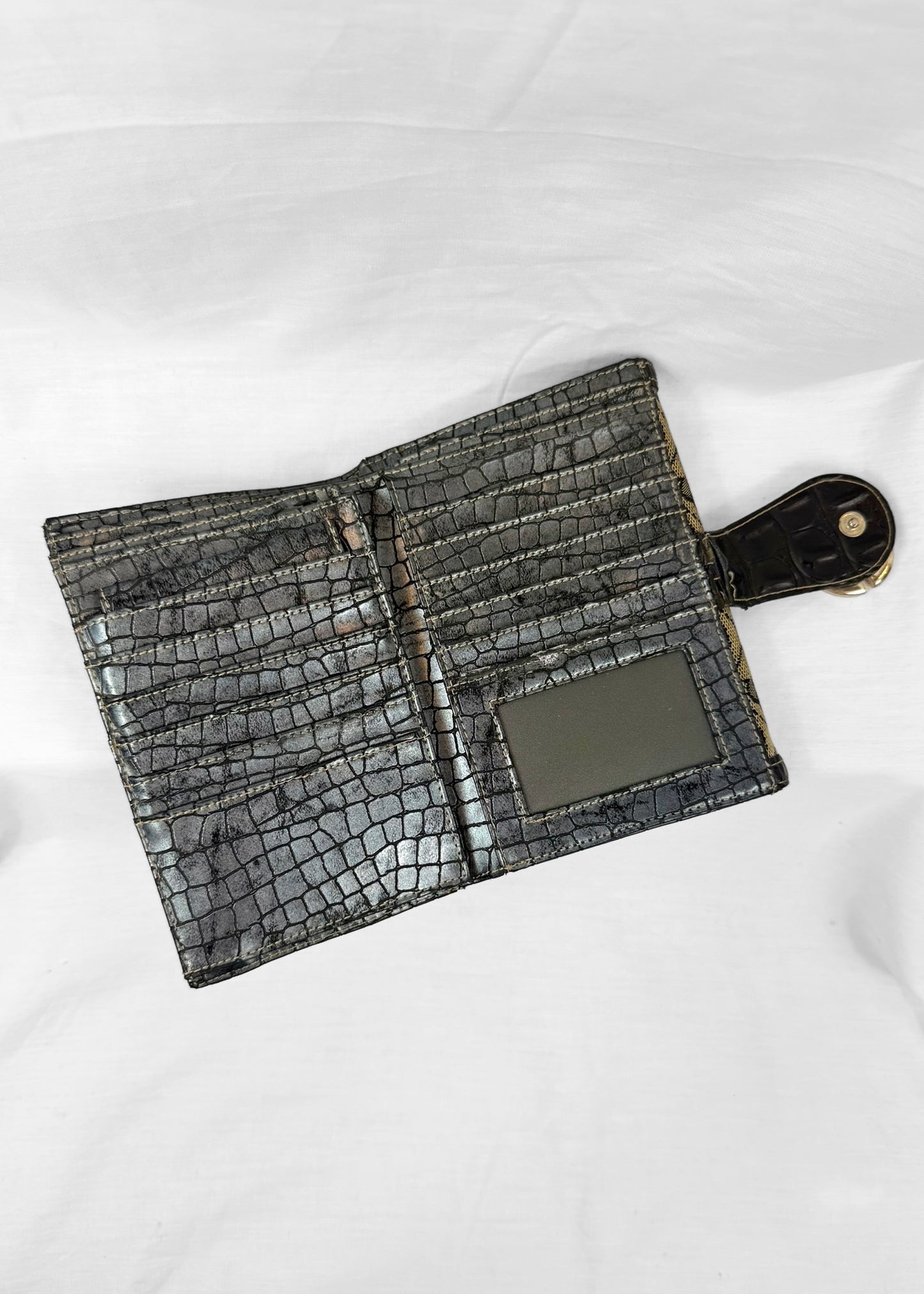 Vintage Guess Y2K Wallet in Croco Black Monogram G Buckle