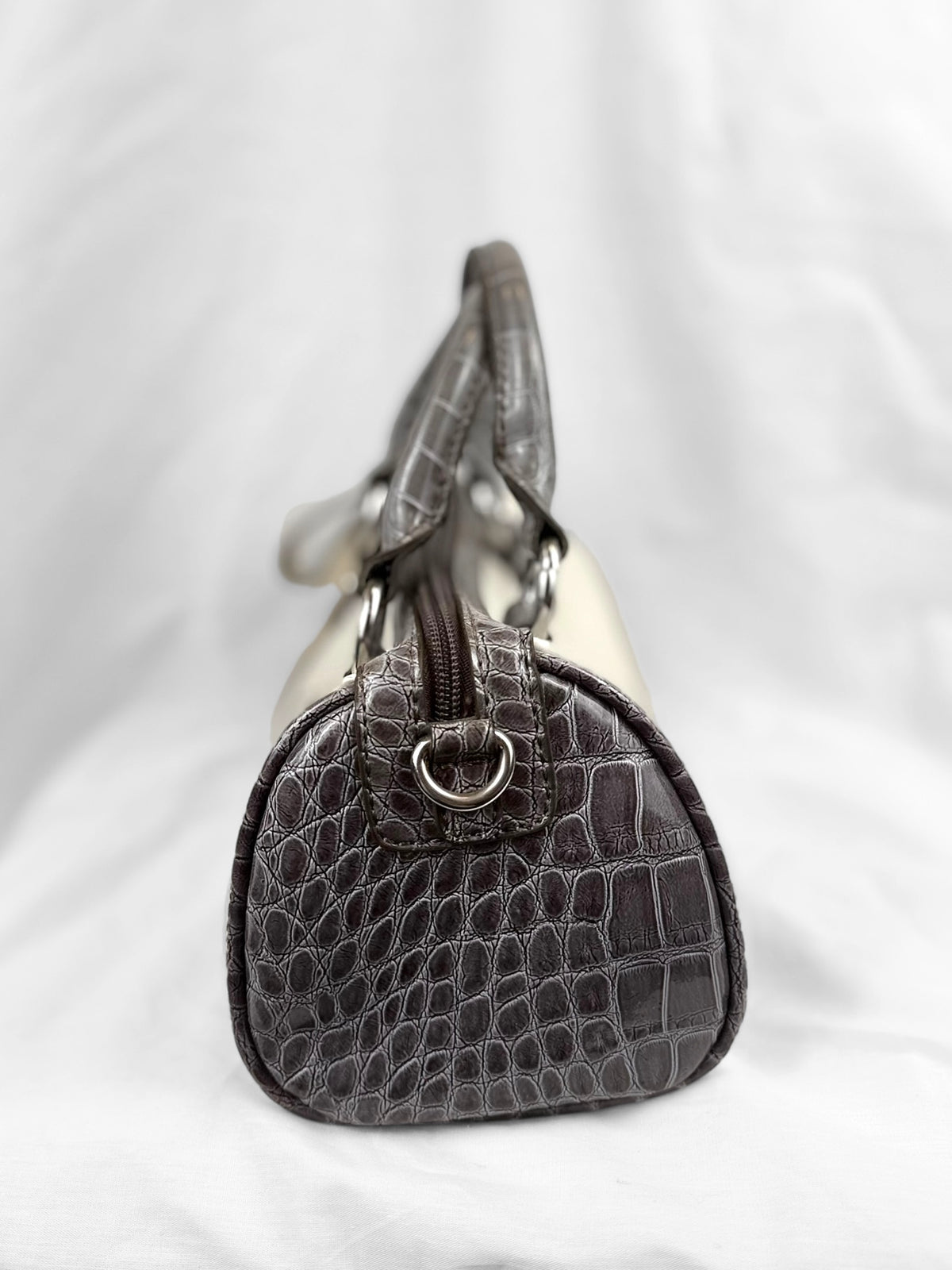 Guess Bag Croco Purple White Cream Bowling