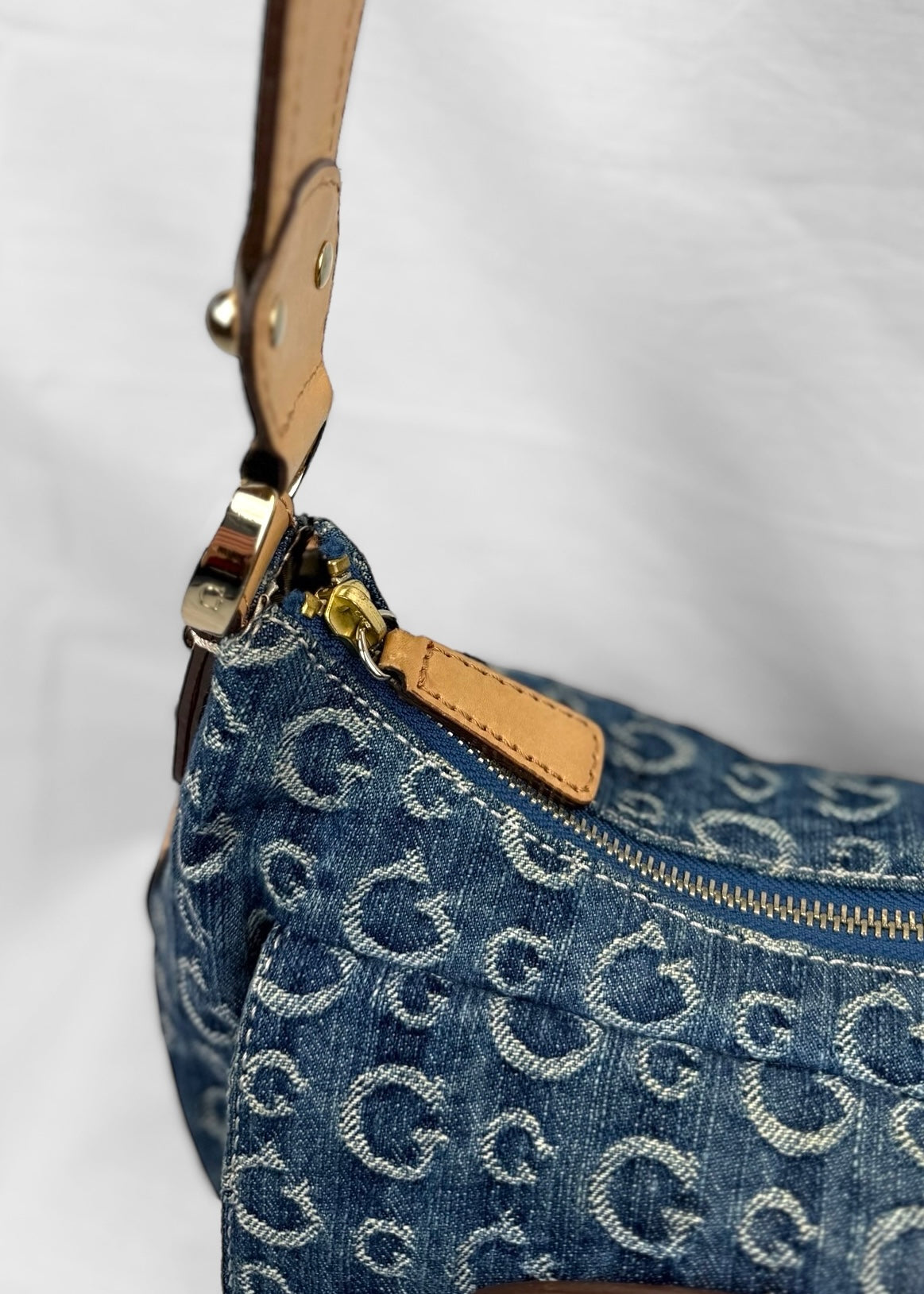 Rare Vintage Guess Bag