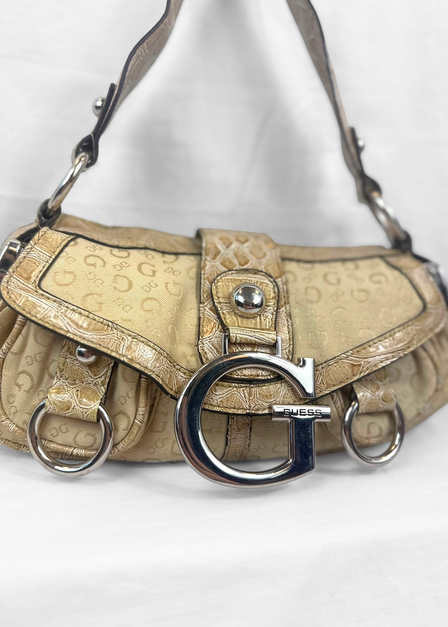 Vintage Guess Bag in Cream Monogram and Silver G