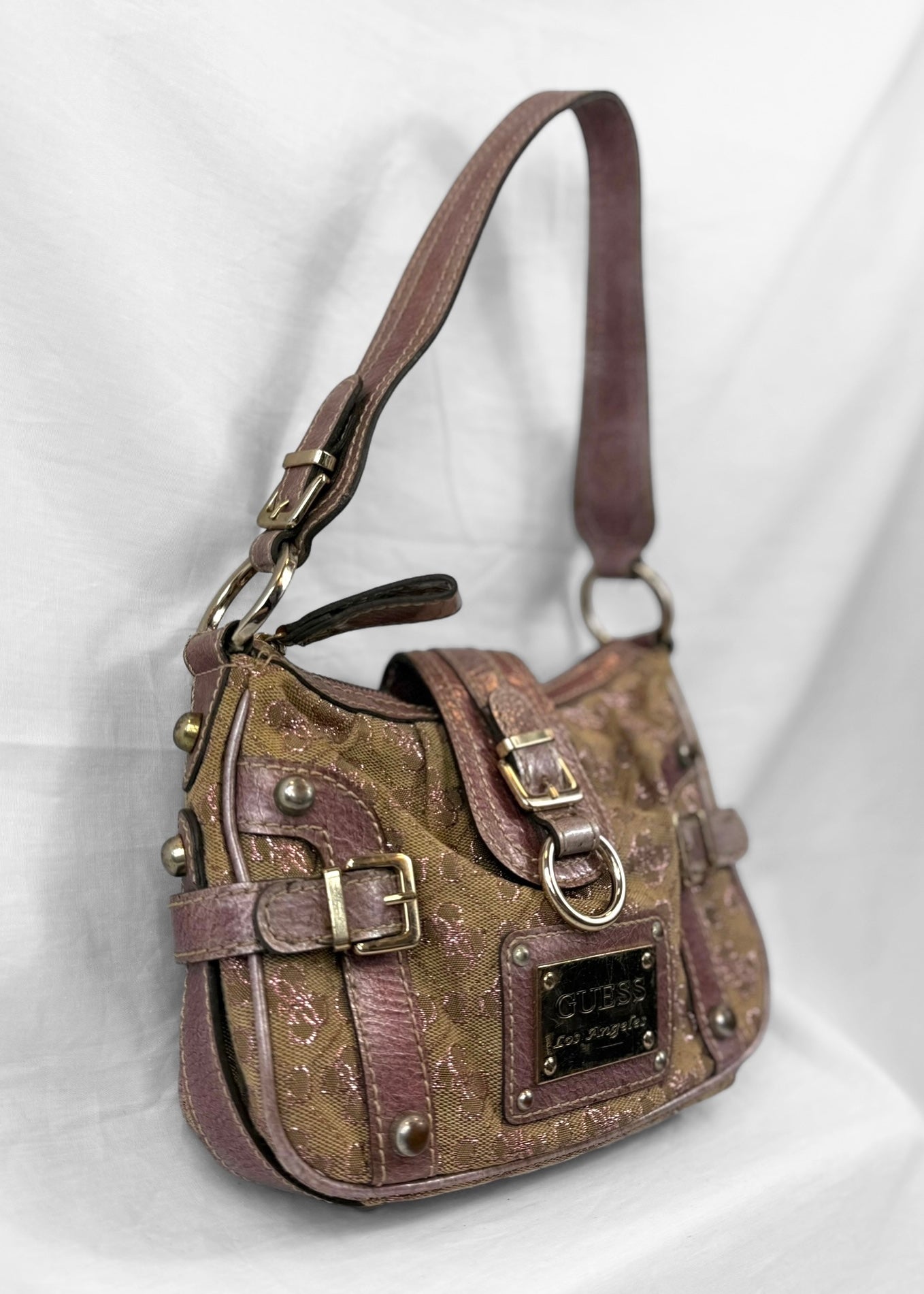 Vintage Guess Shoulderbag in Metallic Purple