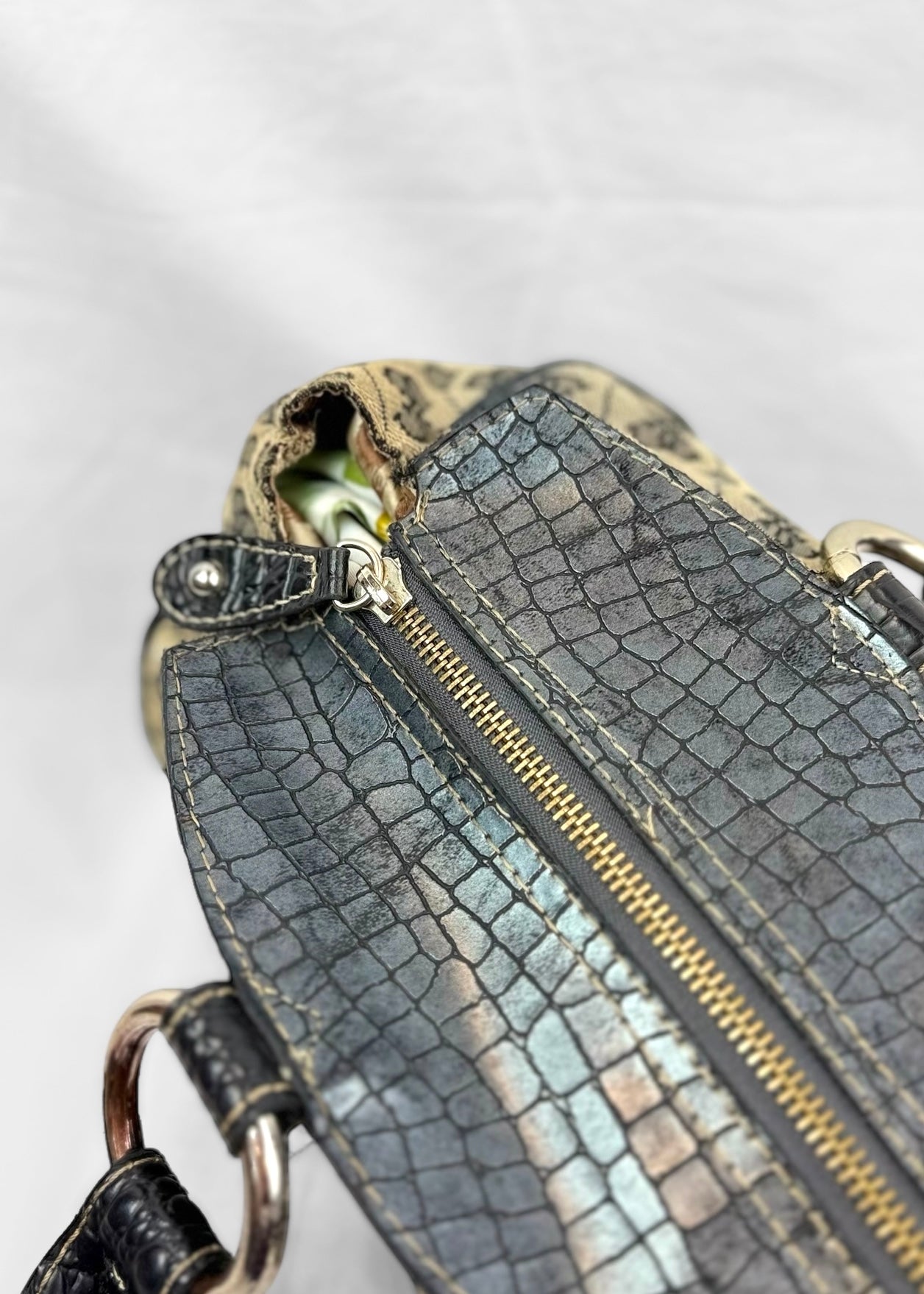 Rare Vintage Guess Bag