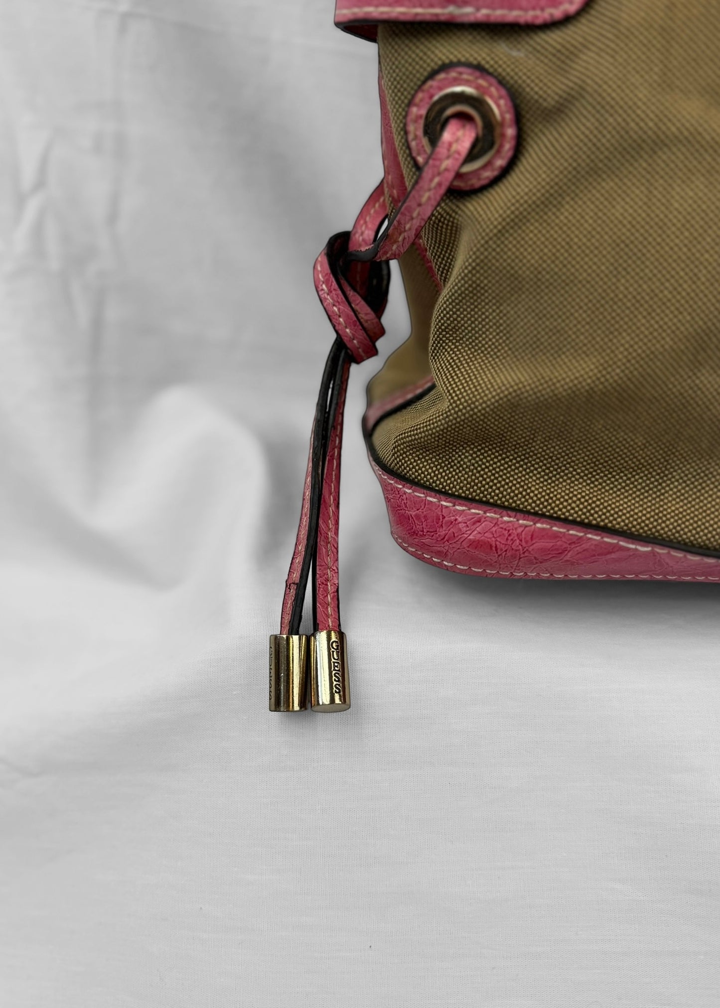 Vintage Guess Bag in Canvas Pink