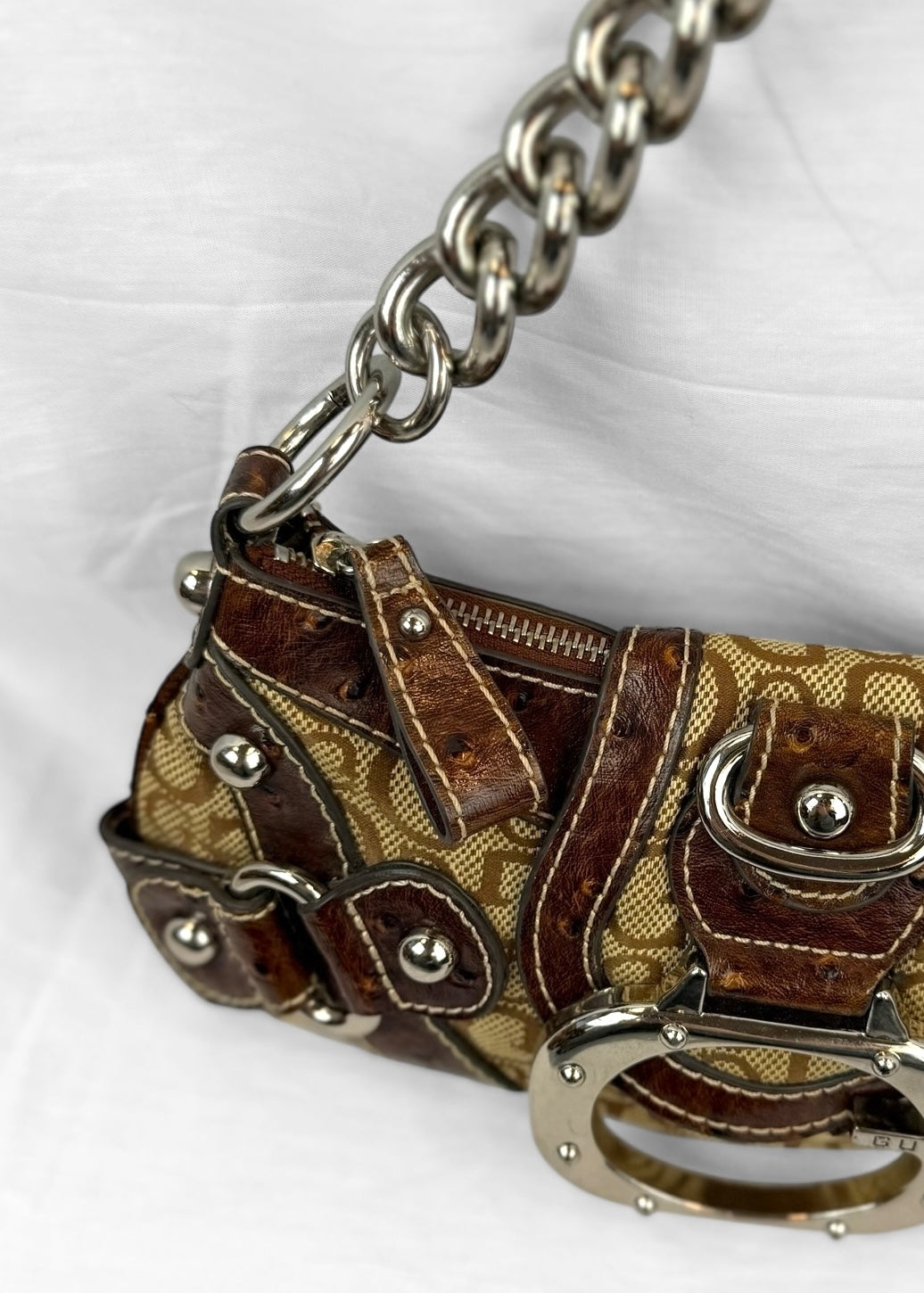 Ultra Rare Vintage Guess Bag