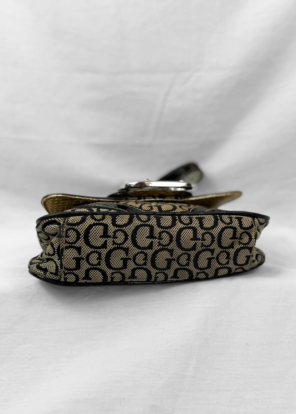 Vintage Guess Small Shoulderbag Black Monogram Silver Buckle