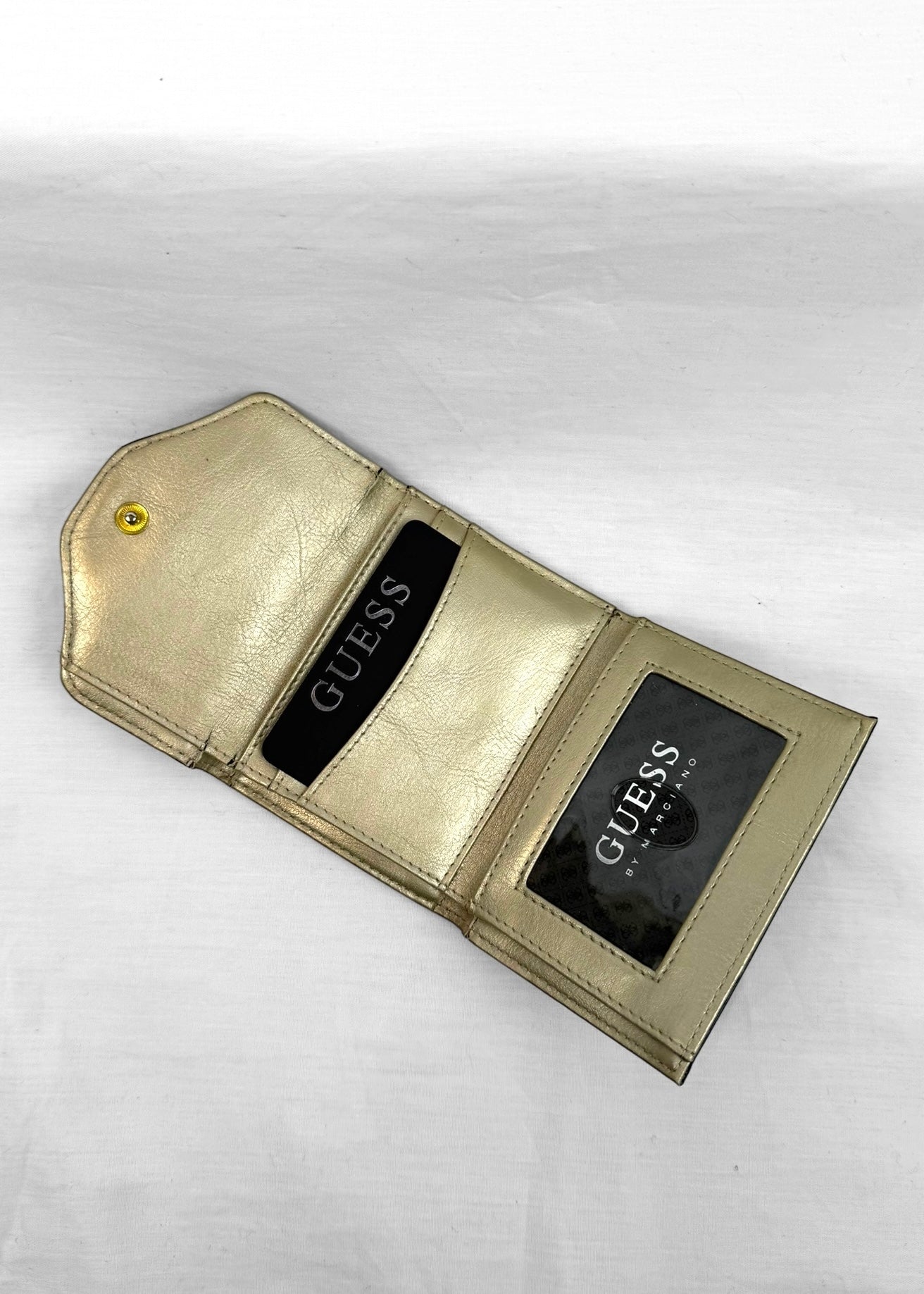 Vintage Guess Wallet