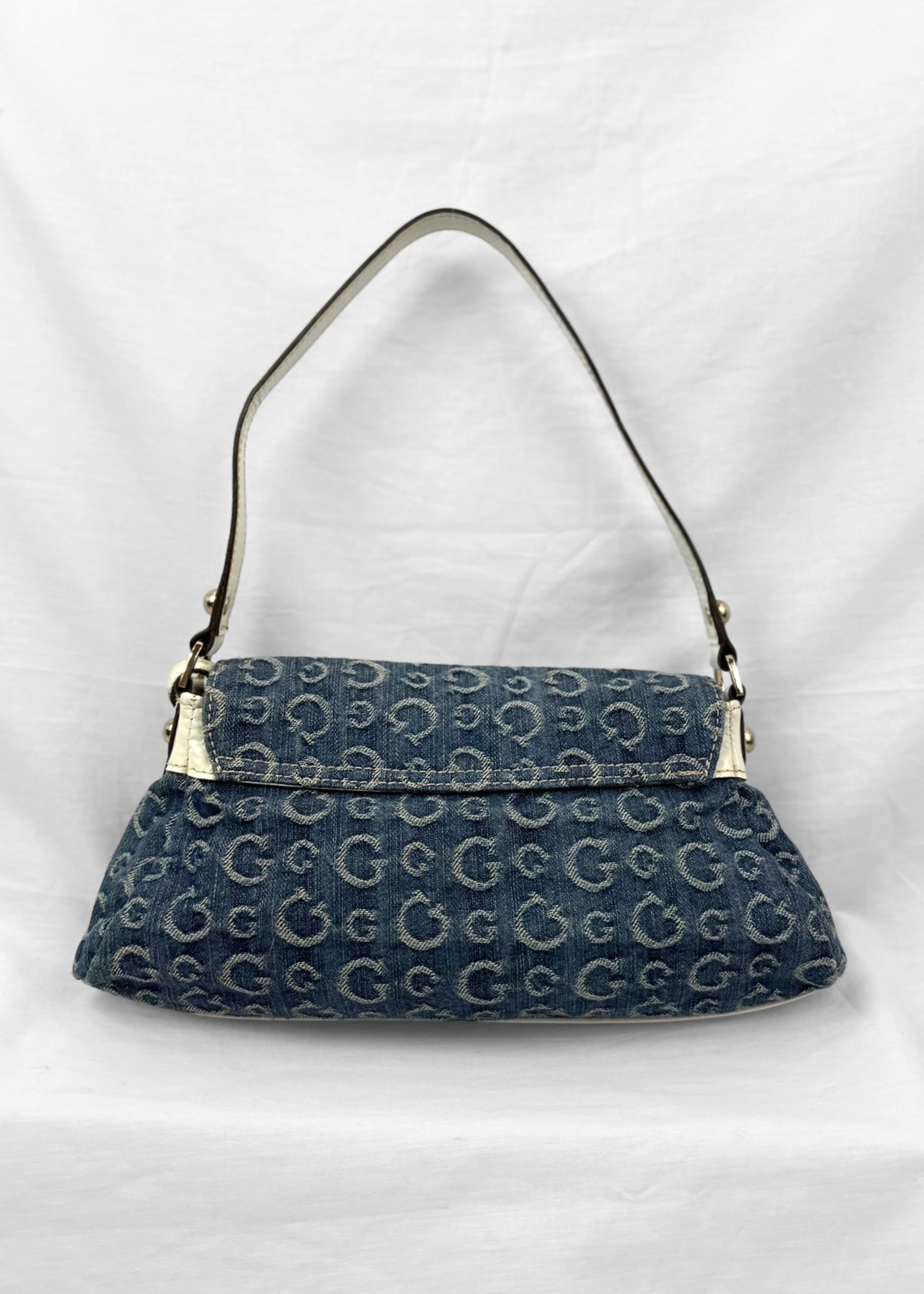 Rare Vintage Guess Shoulderbag in Denim Cream
