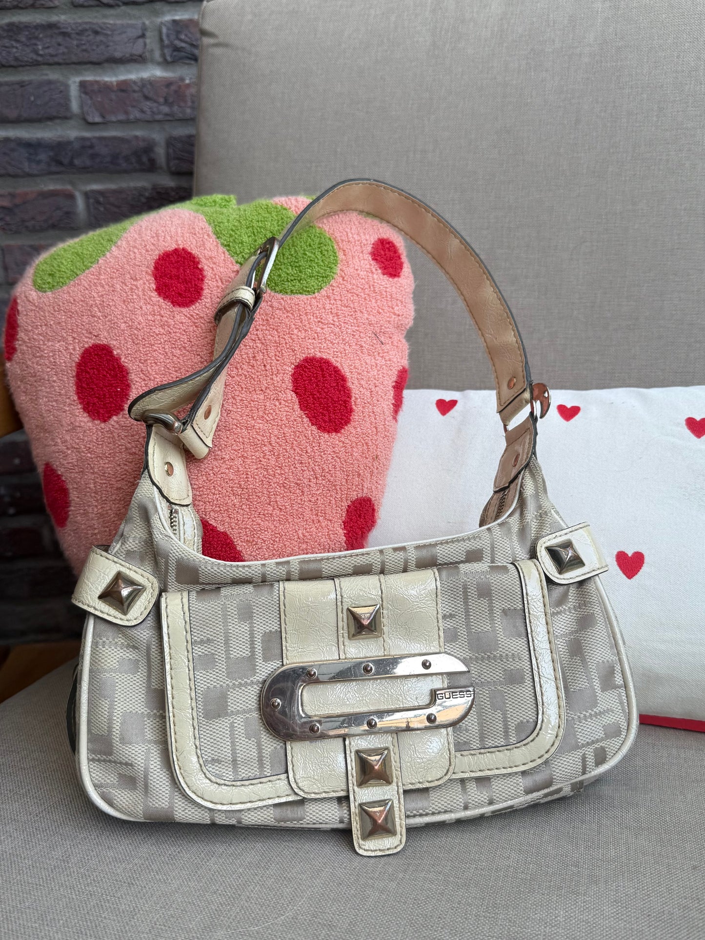 Vintage Guess Bag in Cream and Studs