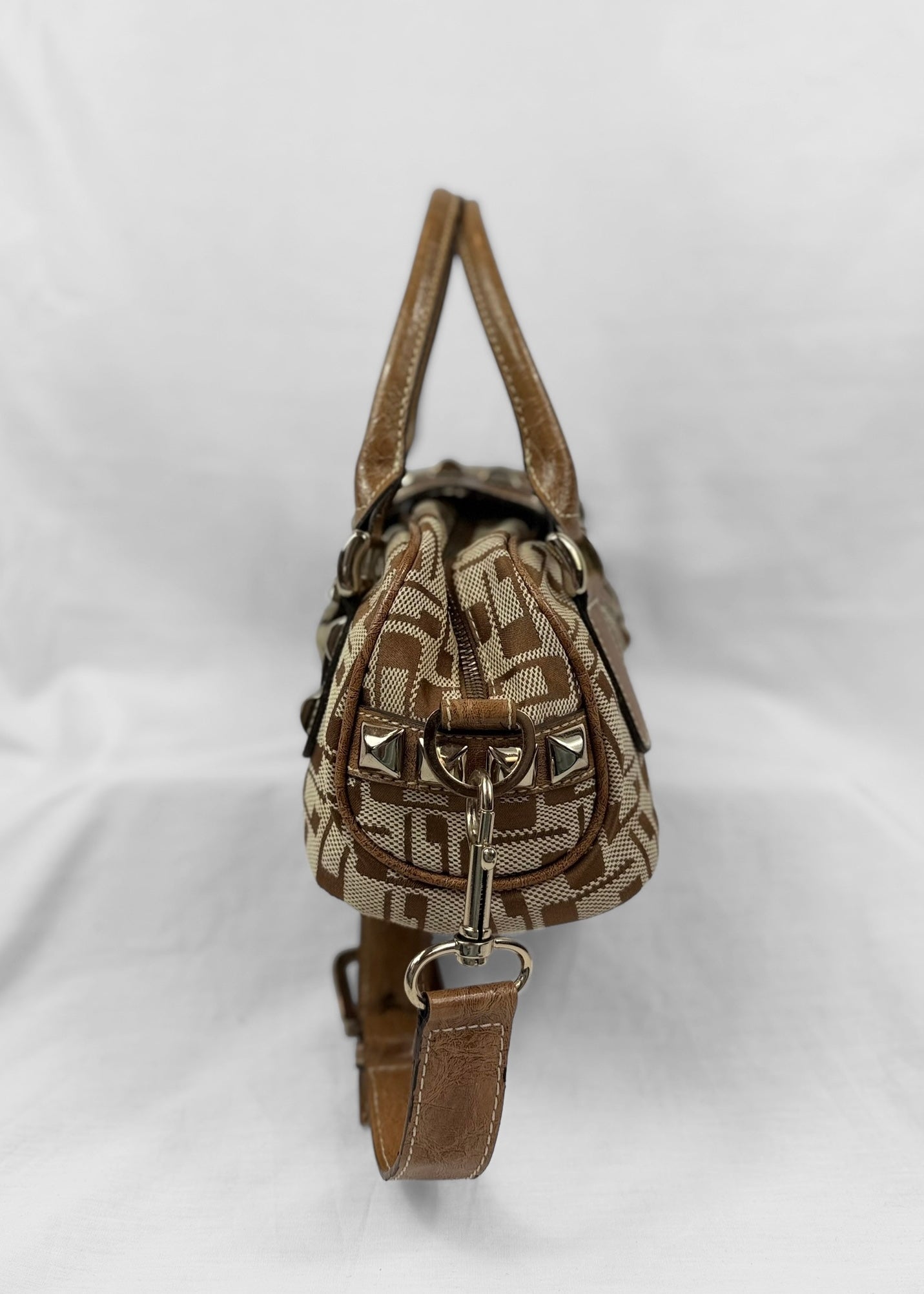 Rare Vintage 00´s Guess Bowling Bag in Brown