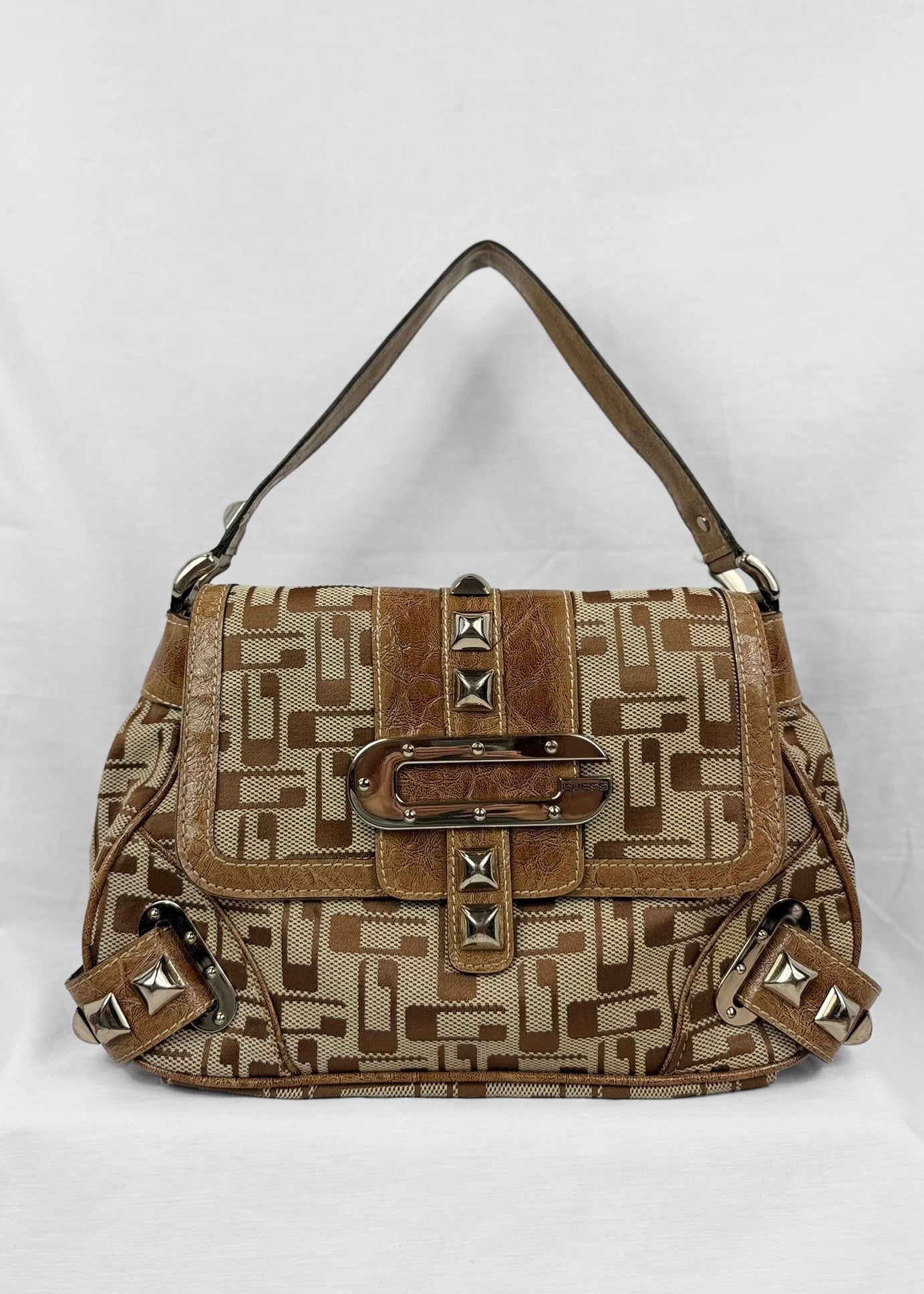 Vintage Guess 00´s Studded Bag in Brown Monogram
