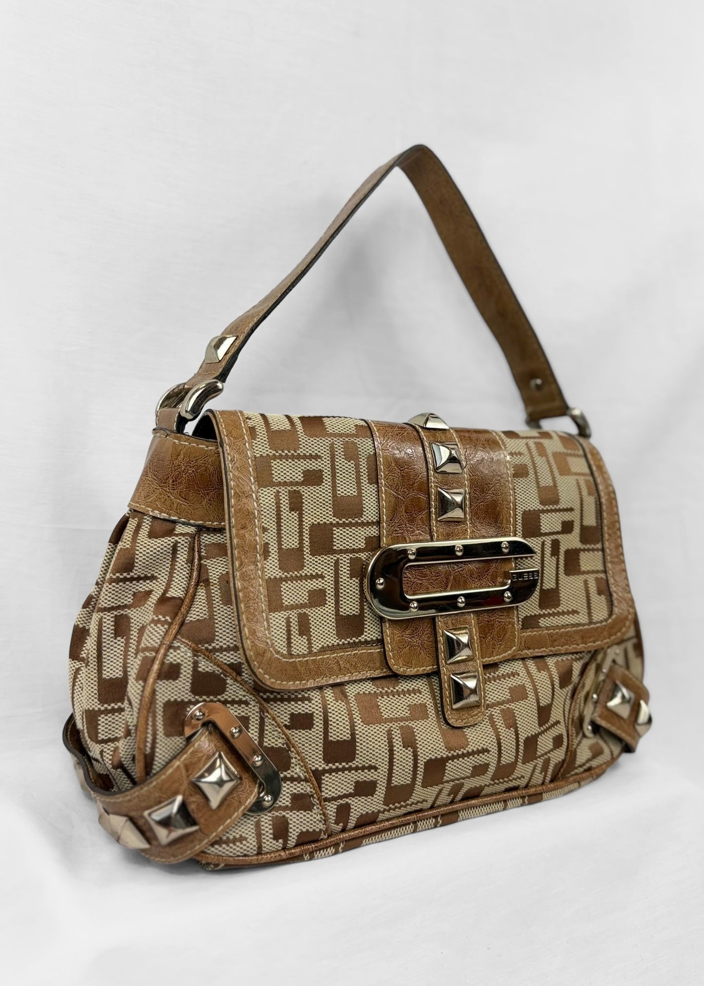 Vintage Guess 00´s Studded Bag in Brown Monogram