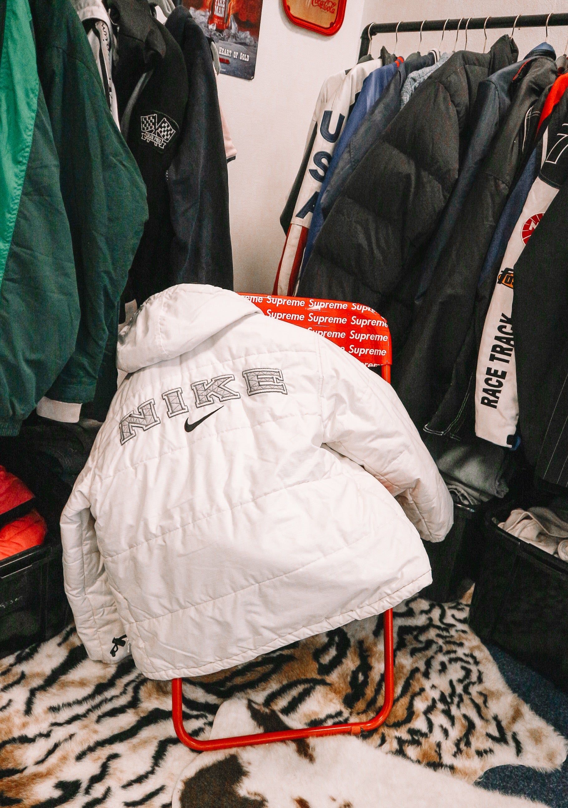 低価格化 Supreme Spellout Track Jacket White XL mundovertical.mx