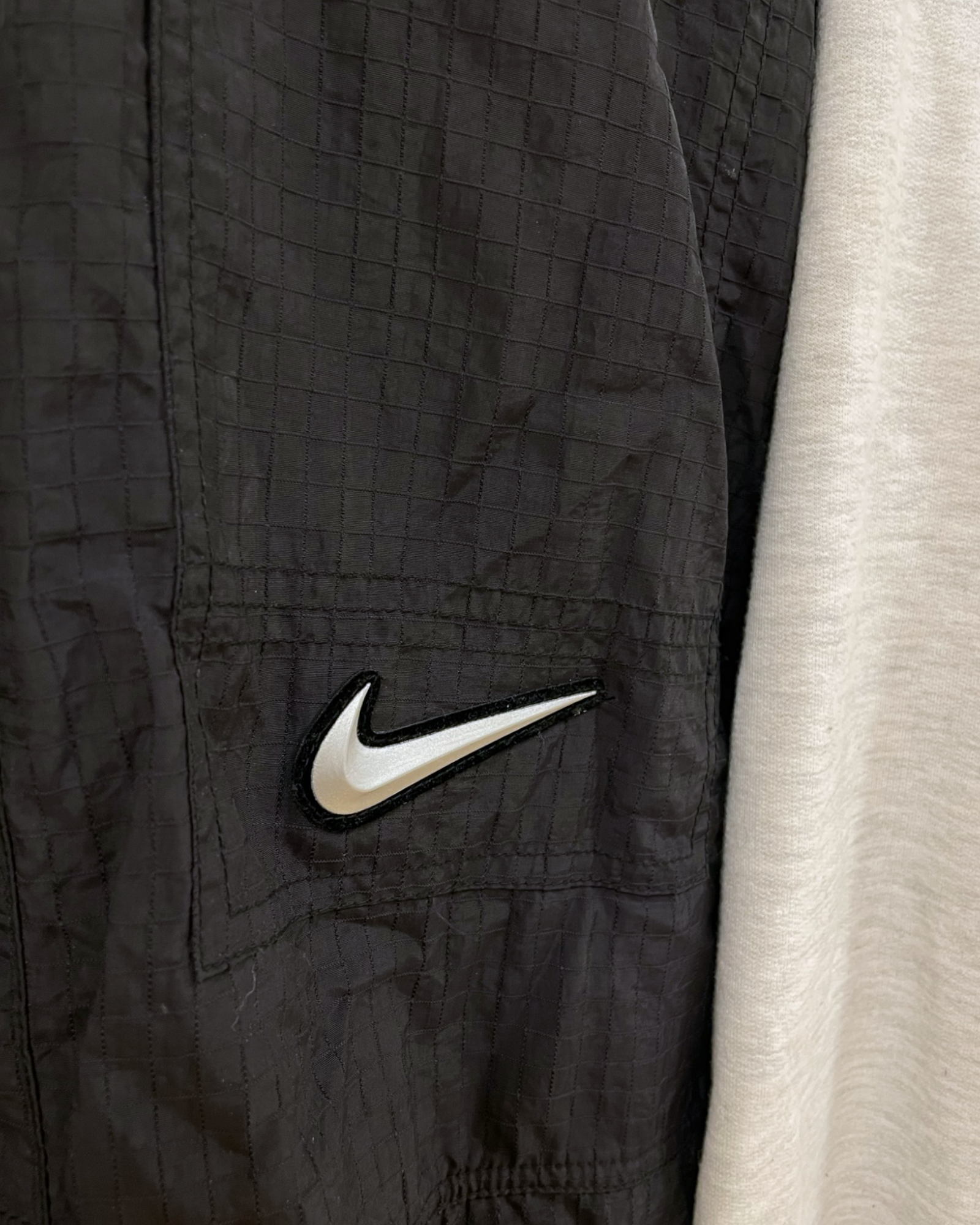 Vintage Nike USA 3D Swoosh jacket L