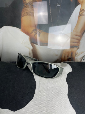 Silver/Grey Trendy Sunglasses