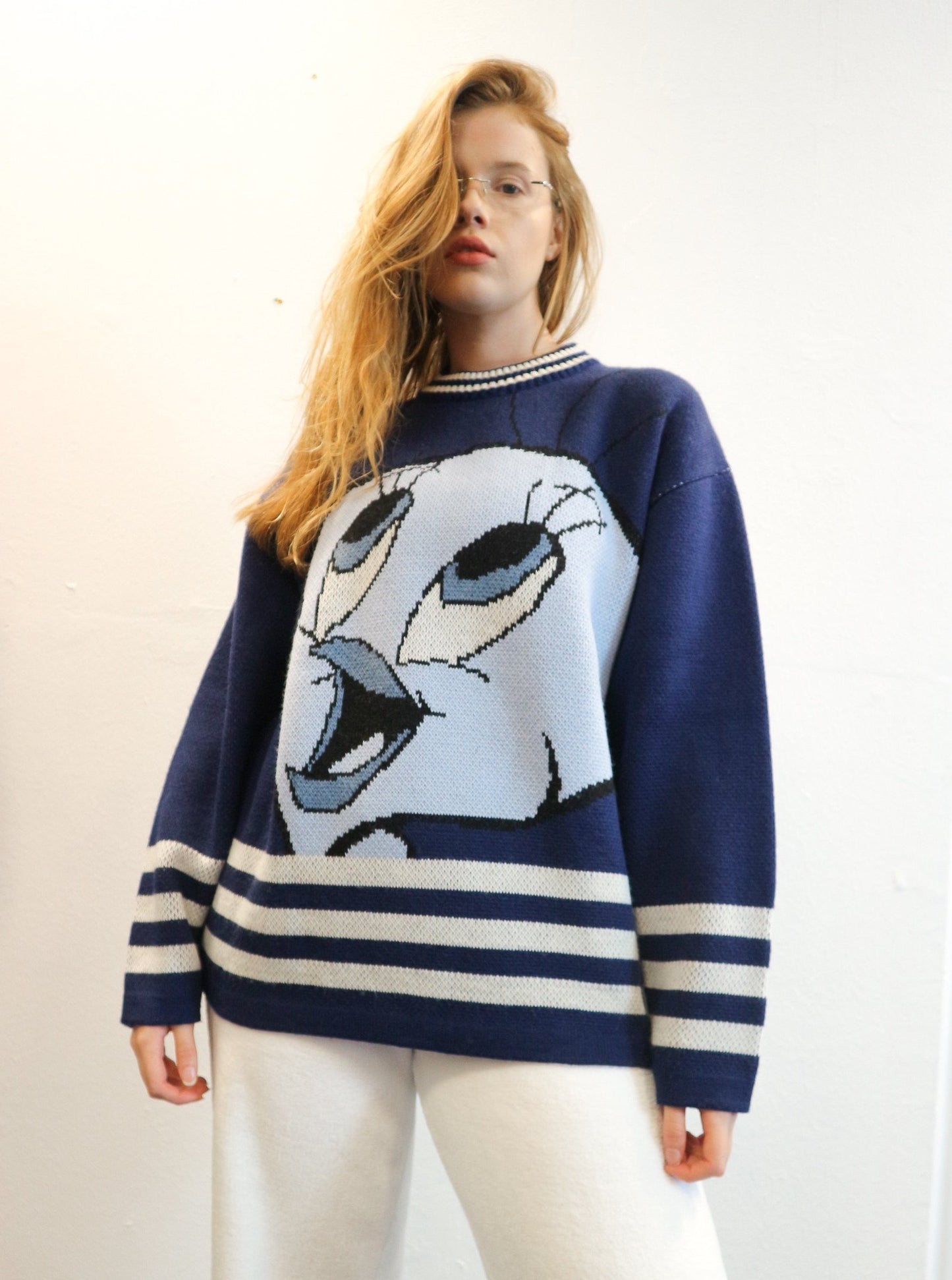 RARE Looney Tunes Oversized Jumper M