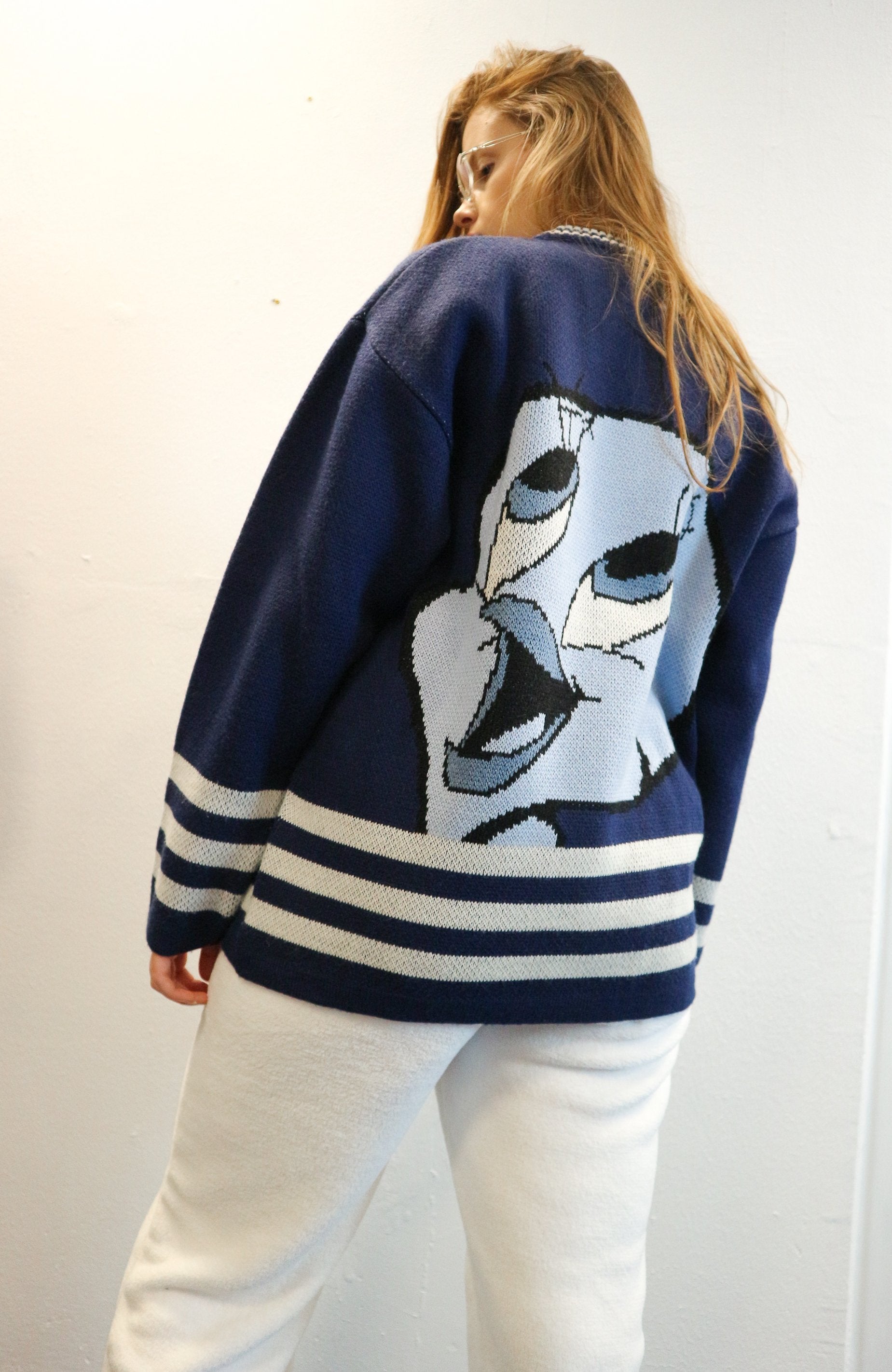 RARE Looney Tunes Oversized Jumper M